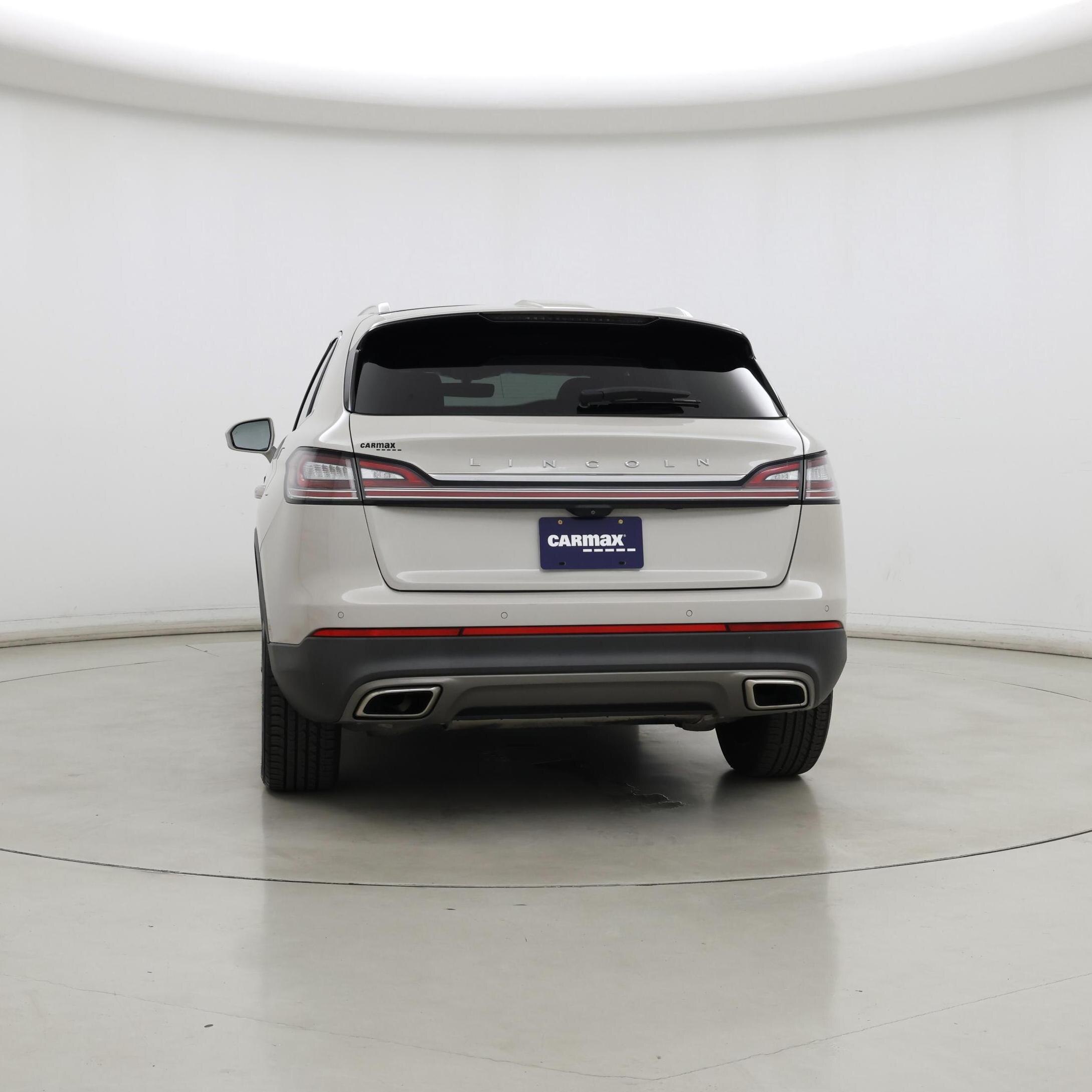 Thumbnail: 2019 Lincoln Nautilus - 6