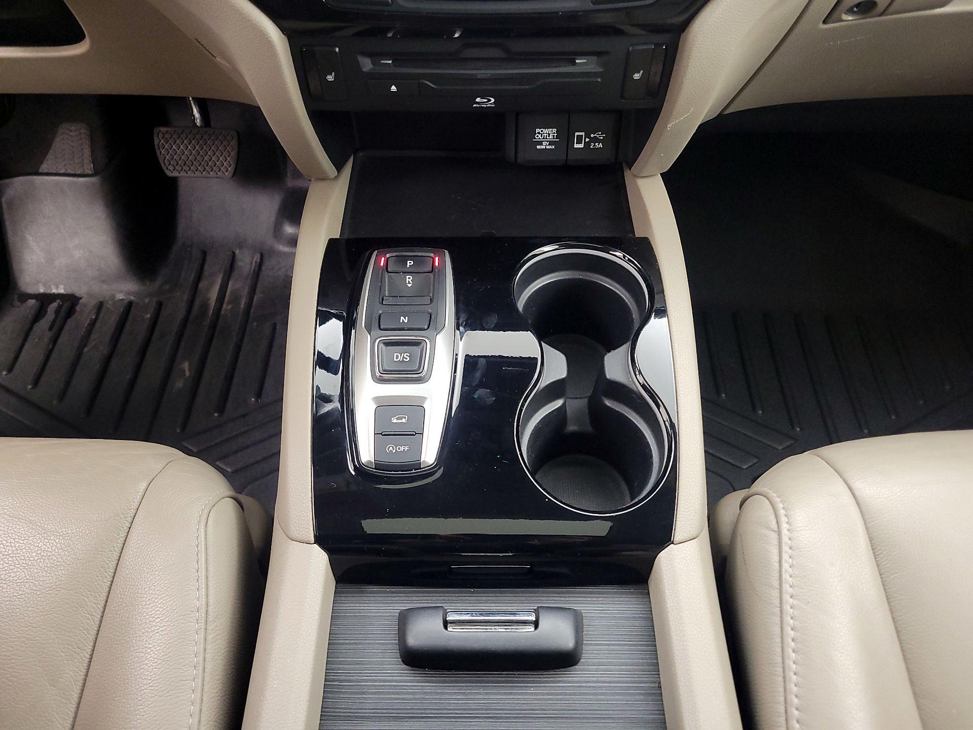 Thumbnail: 2021 Honda Pilot - 18