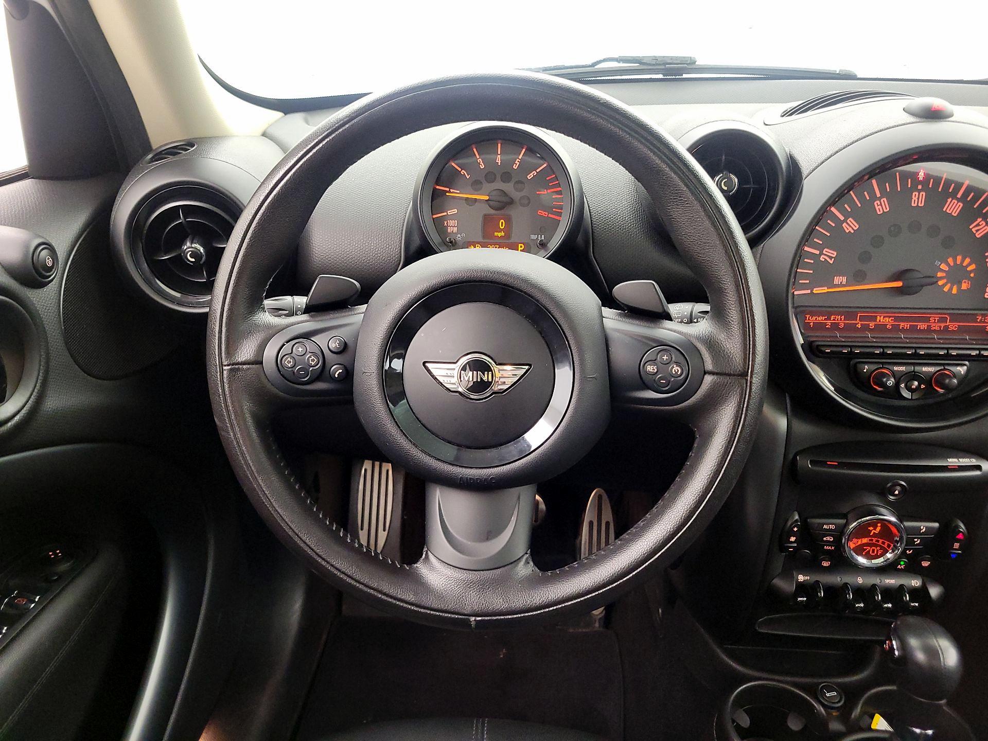 Thumbnail: 2016 MINI Cooper Countryman - 10