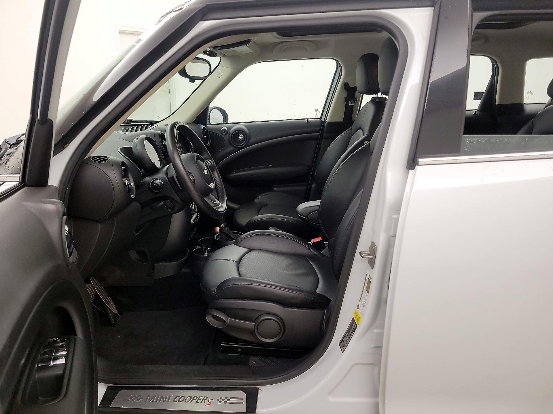 Thumbnail: 2016 MINI Cooper Countryman - 11