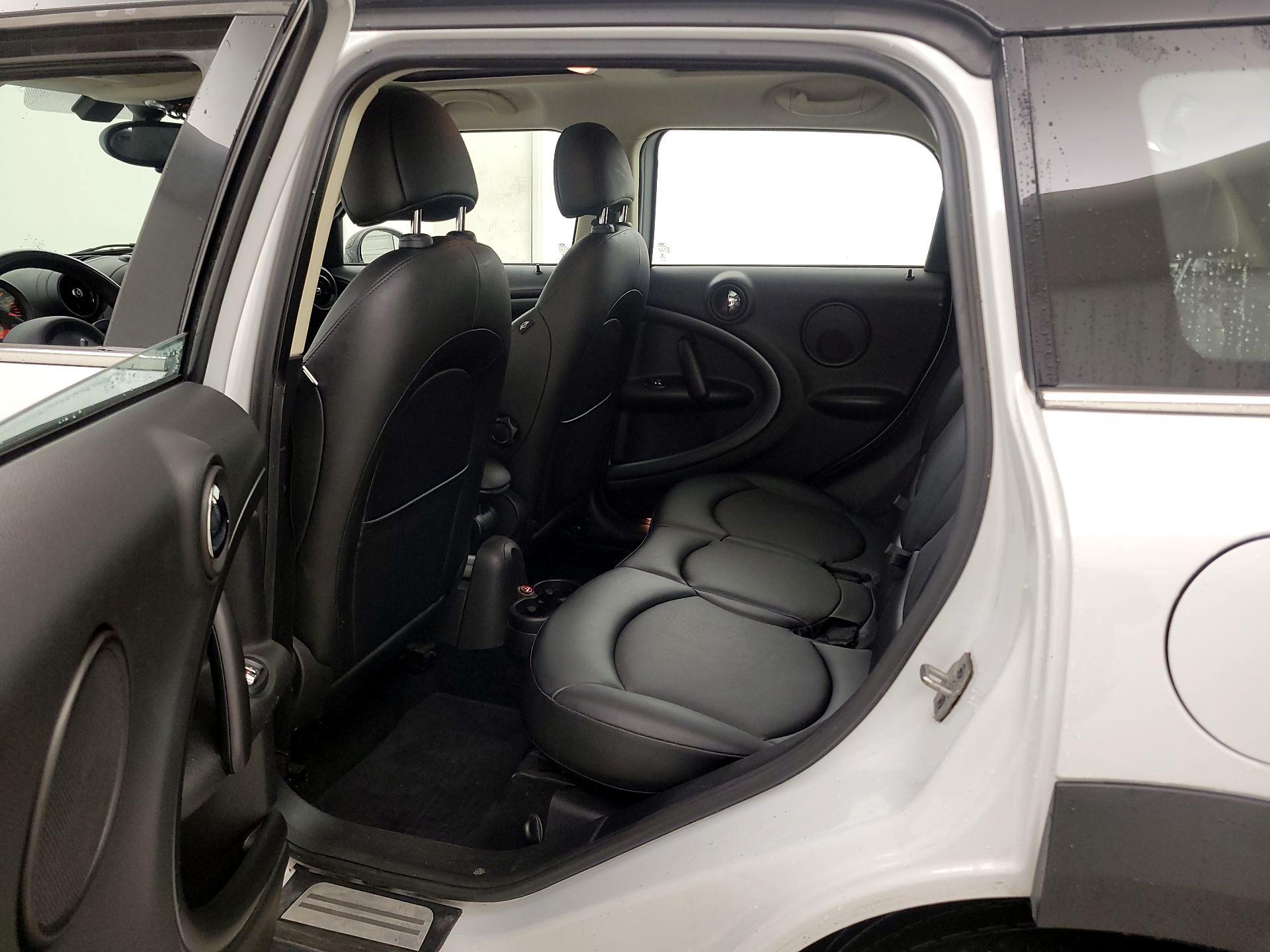 Thumbnail: 2016 MINI Cooper Countryman - 18