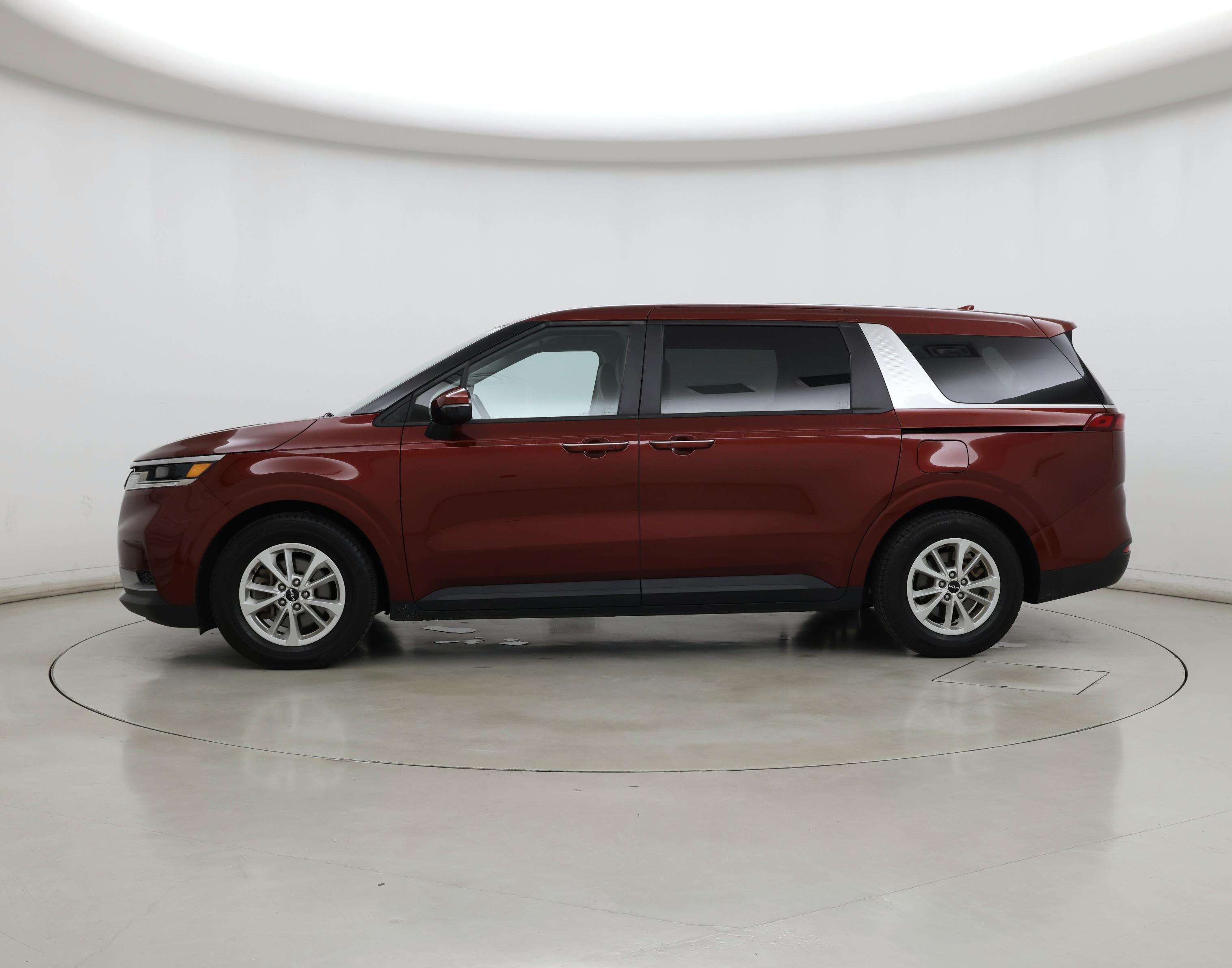 Thumbnail: 2023 Kia Carnival - 3