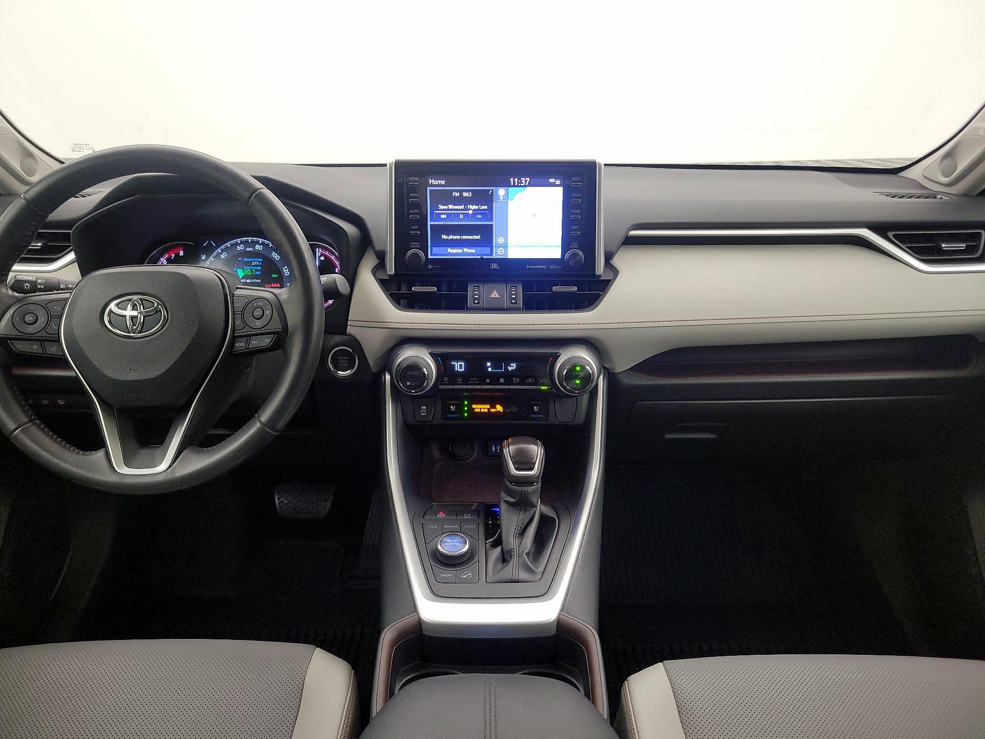 Thumbnail: 2019 Toyota RAV4 - 9