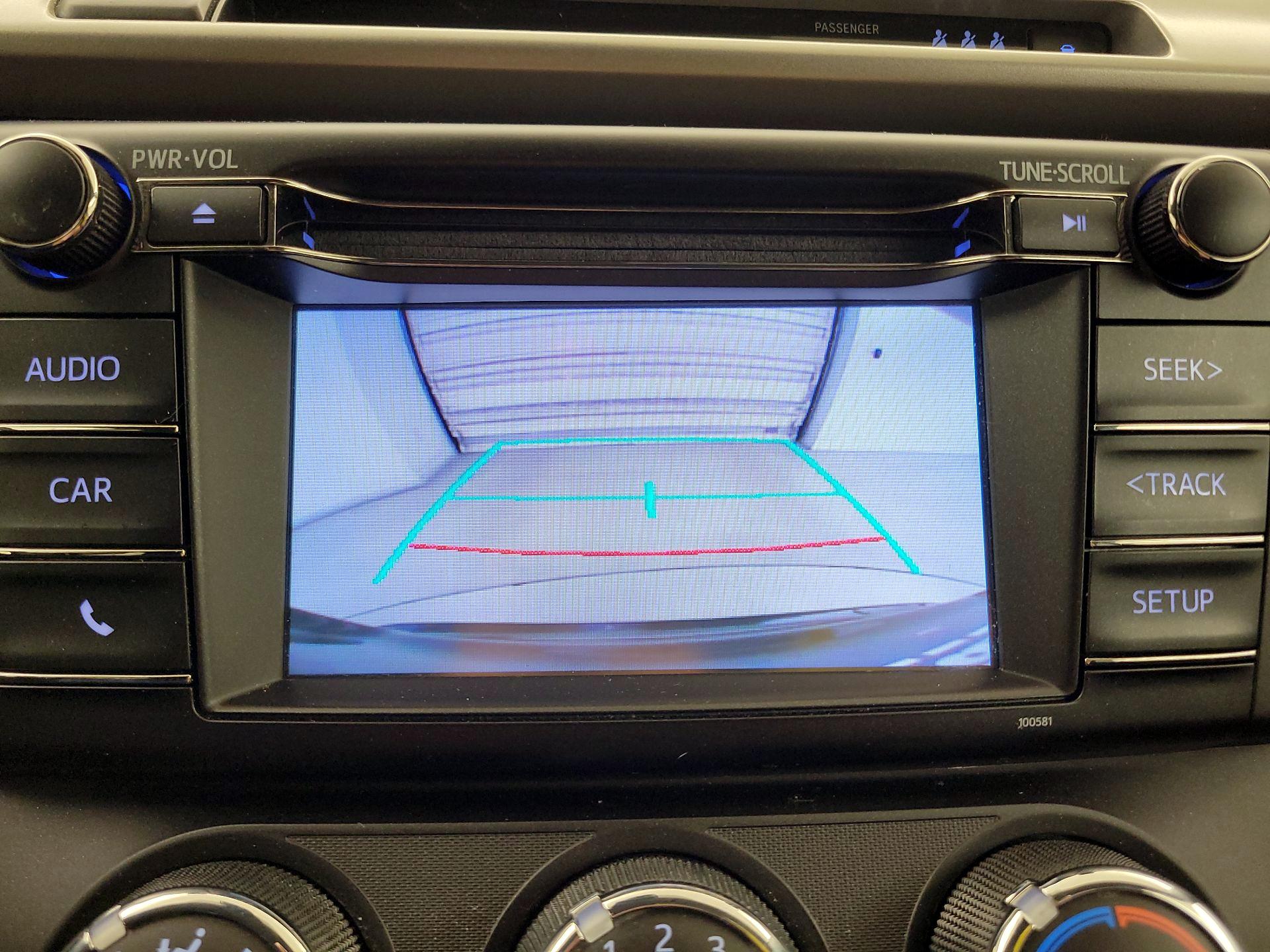 Thumbnail: 2018 Toyota RAV4 - 14