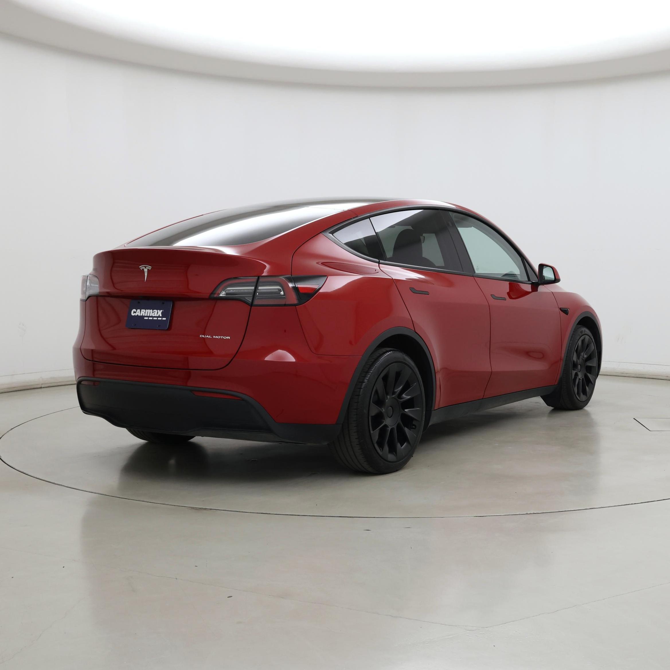 Thumbnail: 2023 Tesla Model Y - 8