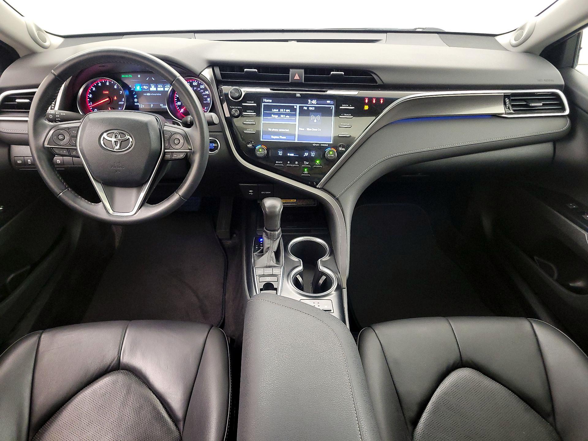 Thumbnail: 2018 Toyota Camry - 9