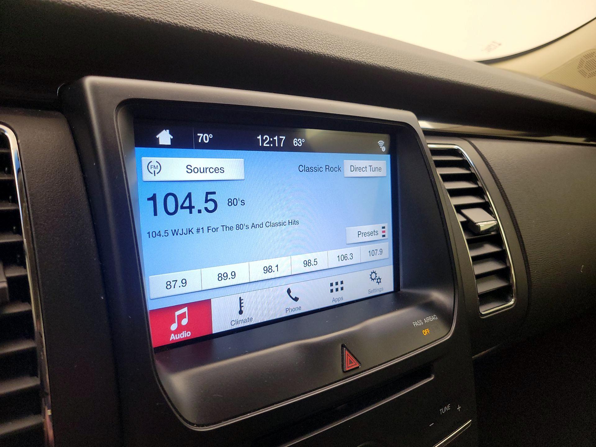 Thumbnail: 2016 Ford Flex - 15