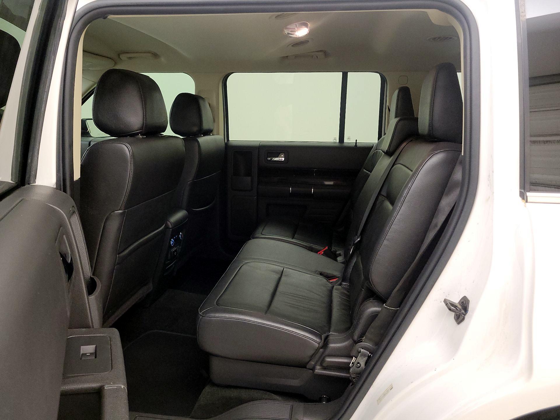 Thumbnail: 2016 Ford Flex - 19