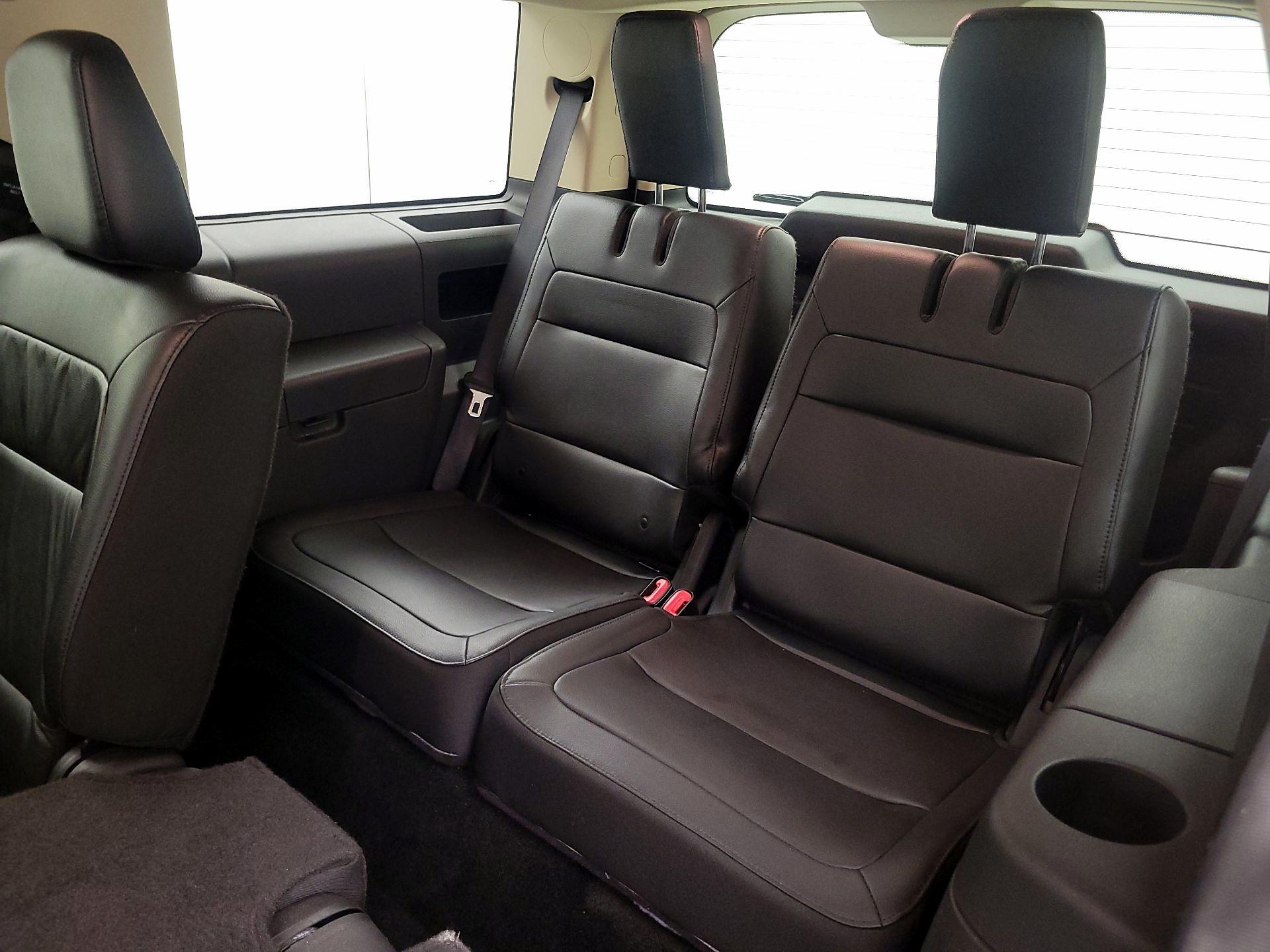 Thumbnail: 2016 Ford Flex - 20