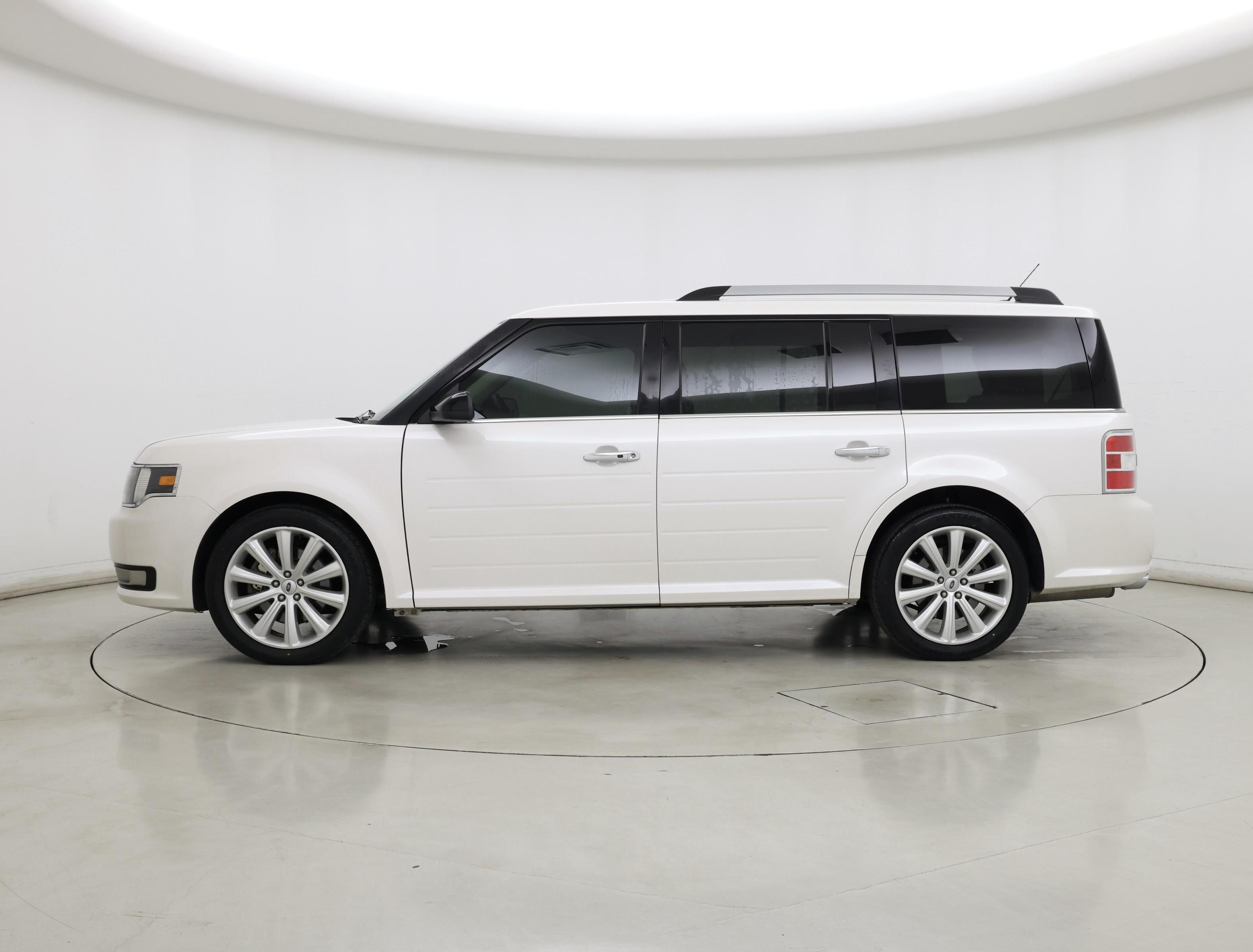 Thumbnail: 2016 Ford Flex - 3