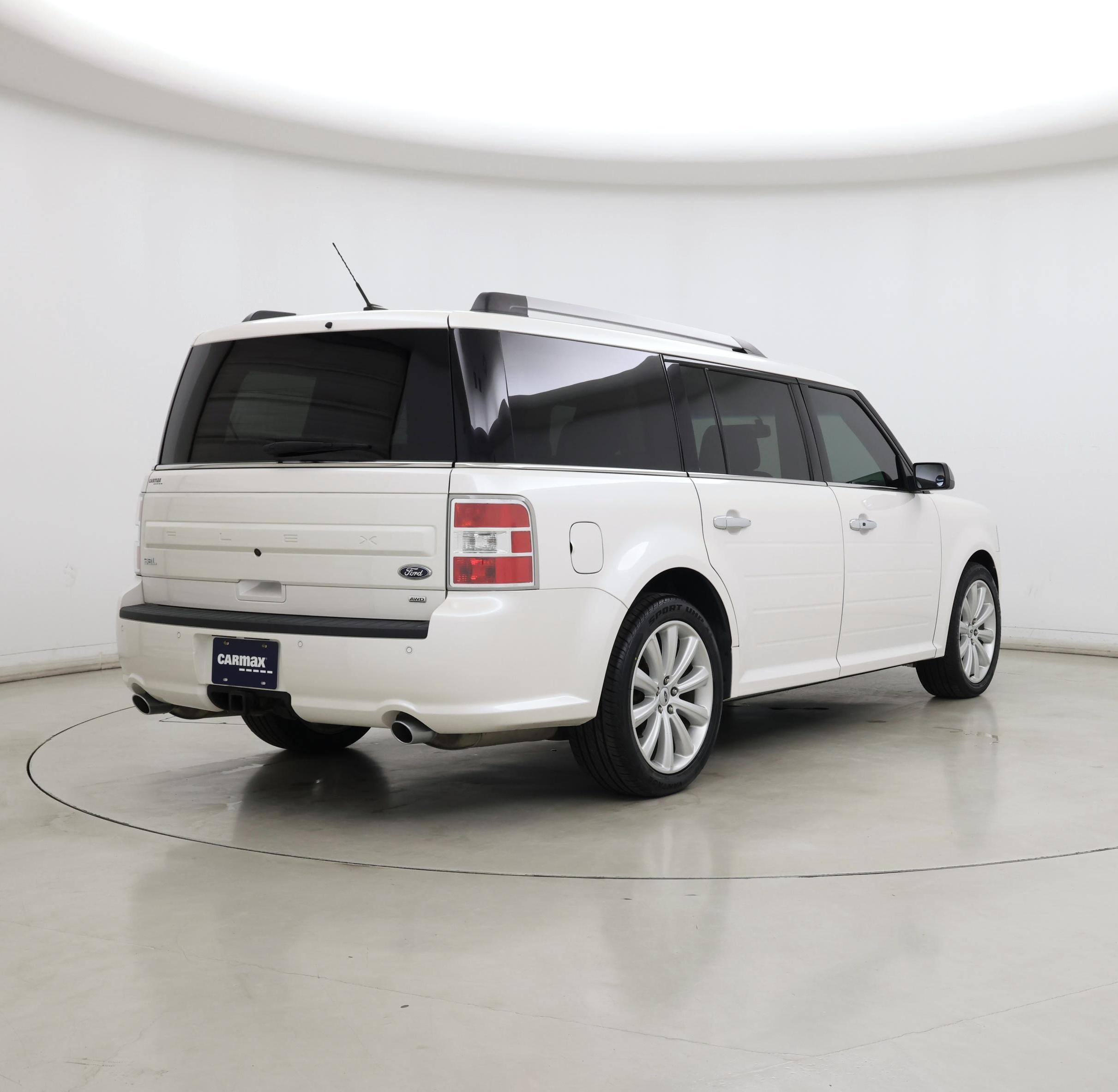 Thumbnail: 2016 Ford Flex - 8