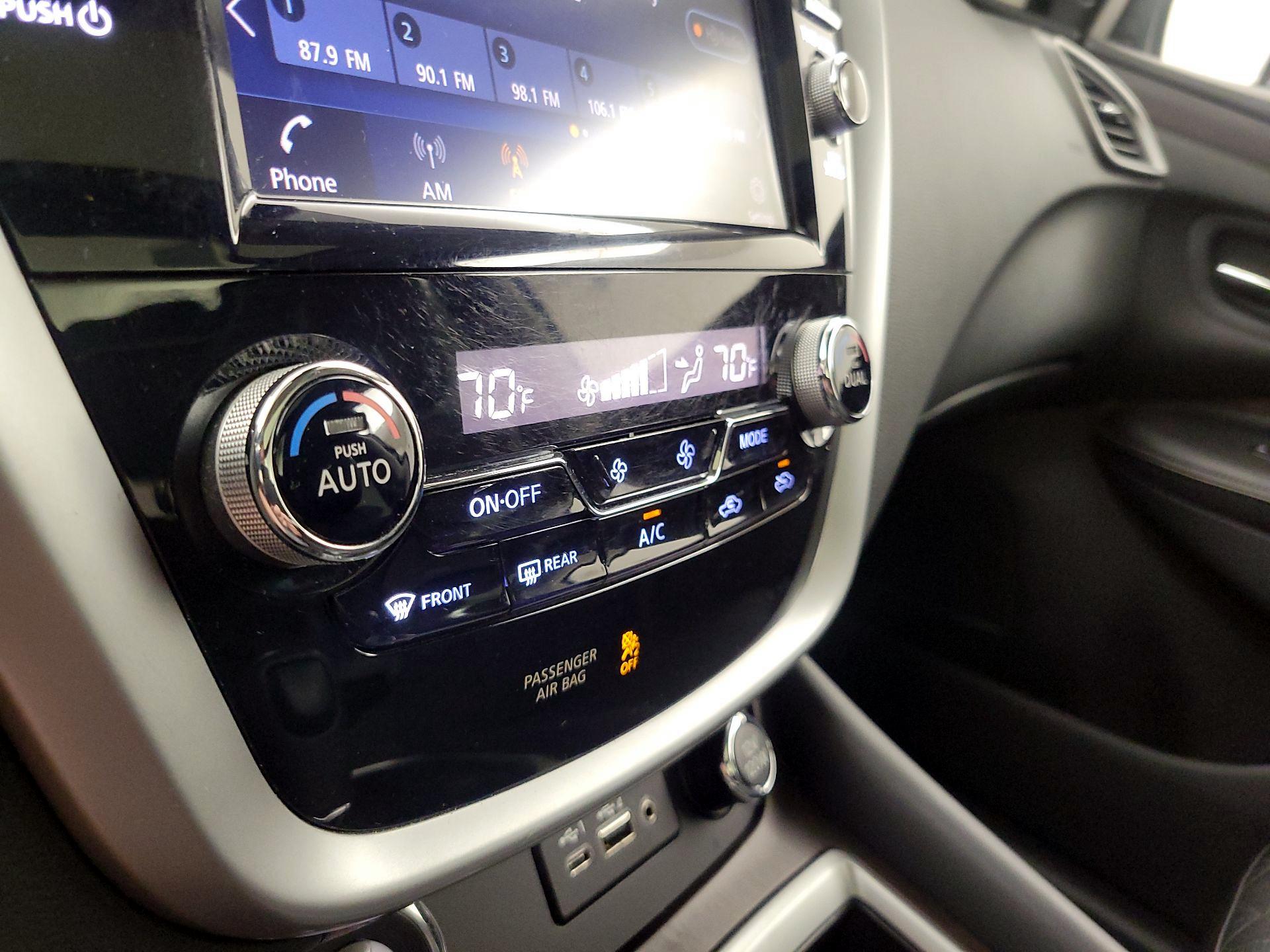 Thumbnail: 2020 Nissan Murano - 17