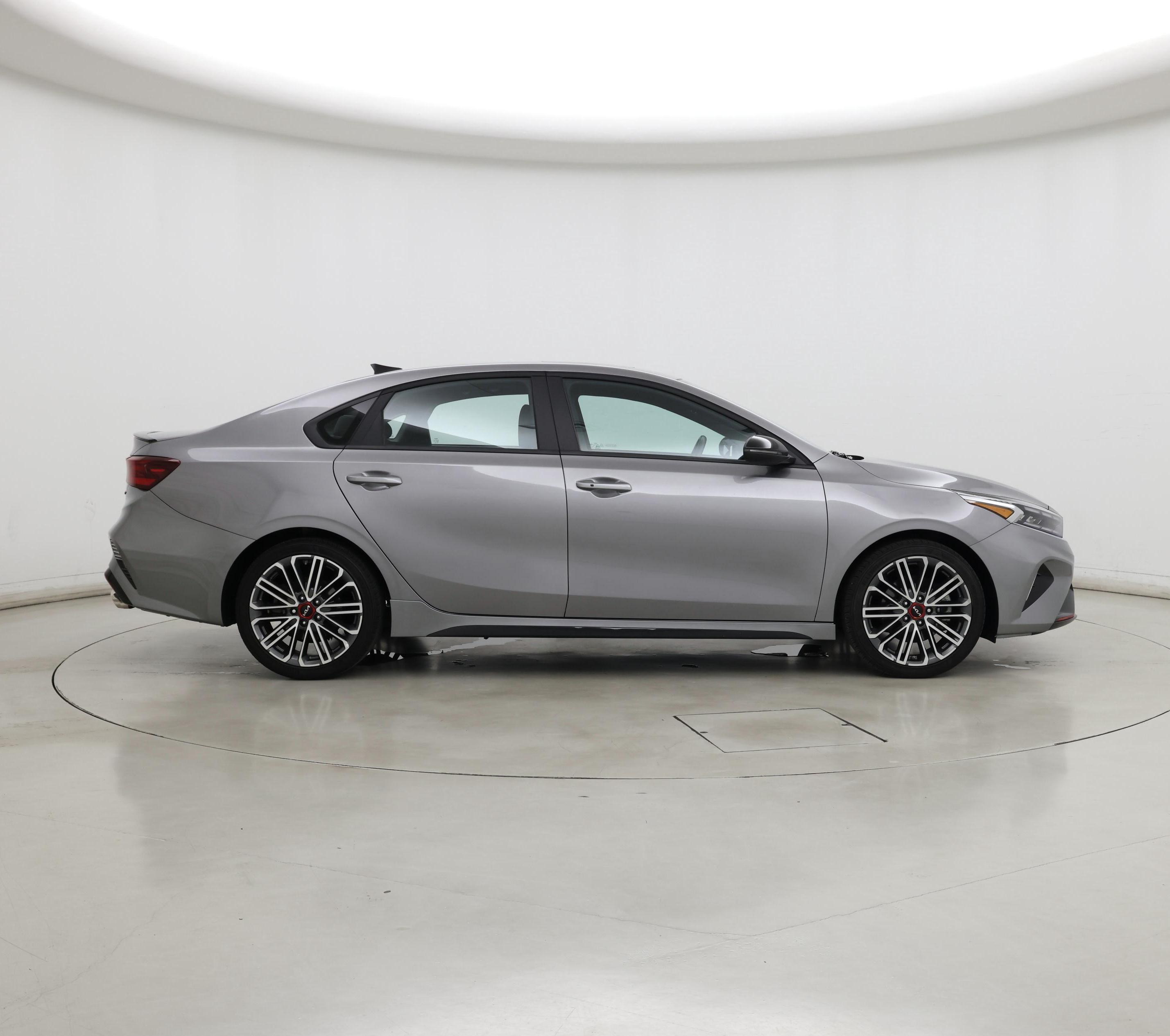 Thumbnail: 2024 Kia Forte - 7