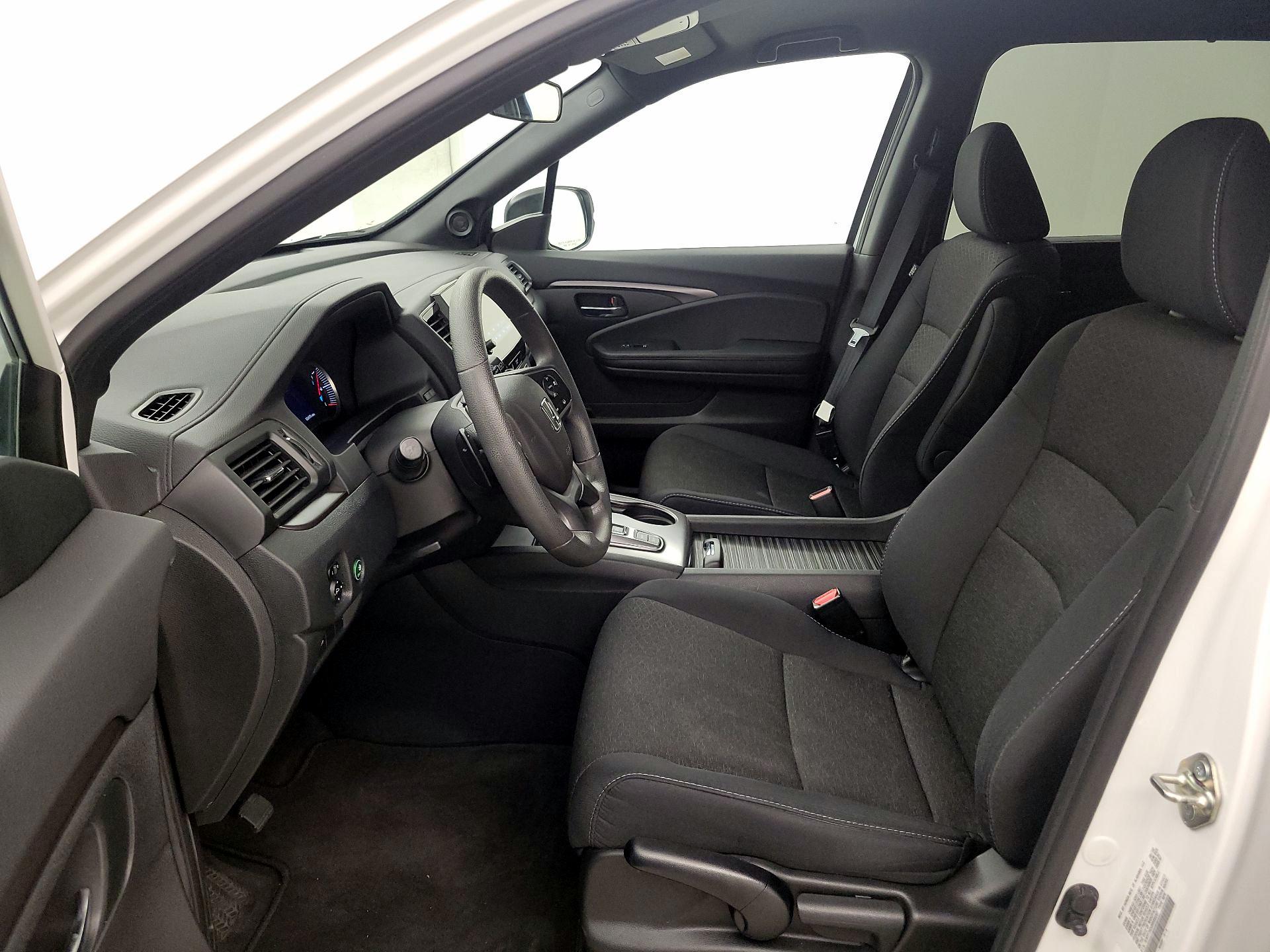 Thumbnail: 2021 Honda Passport - 11