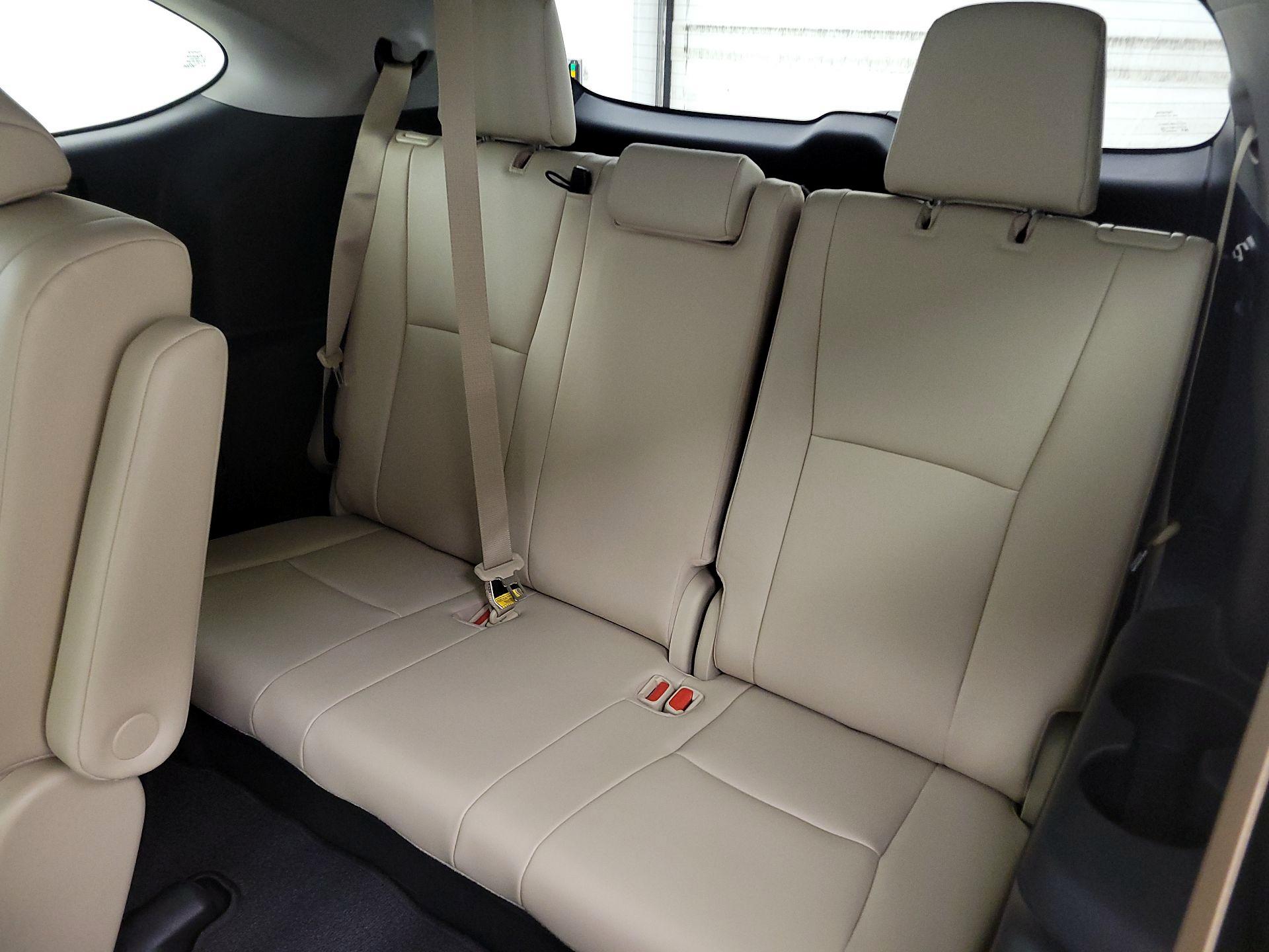 Thumbnail: 2021 Toyota Highlander - 20