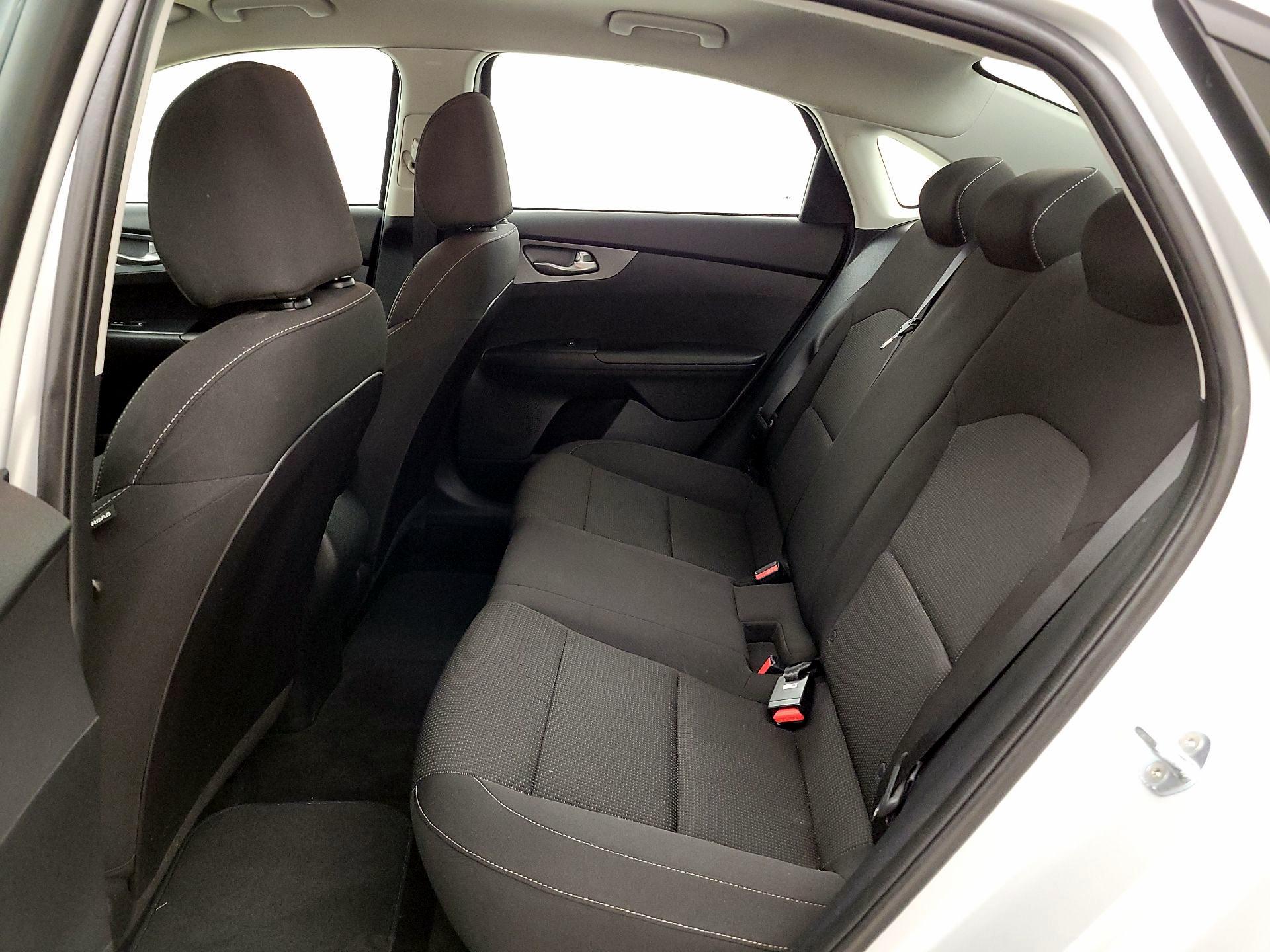 Thumbnail: 2021 Kia Forte - 19