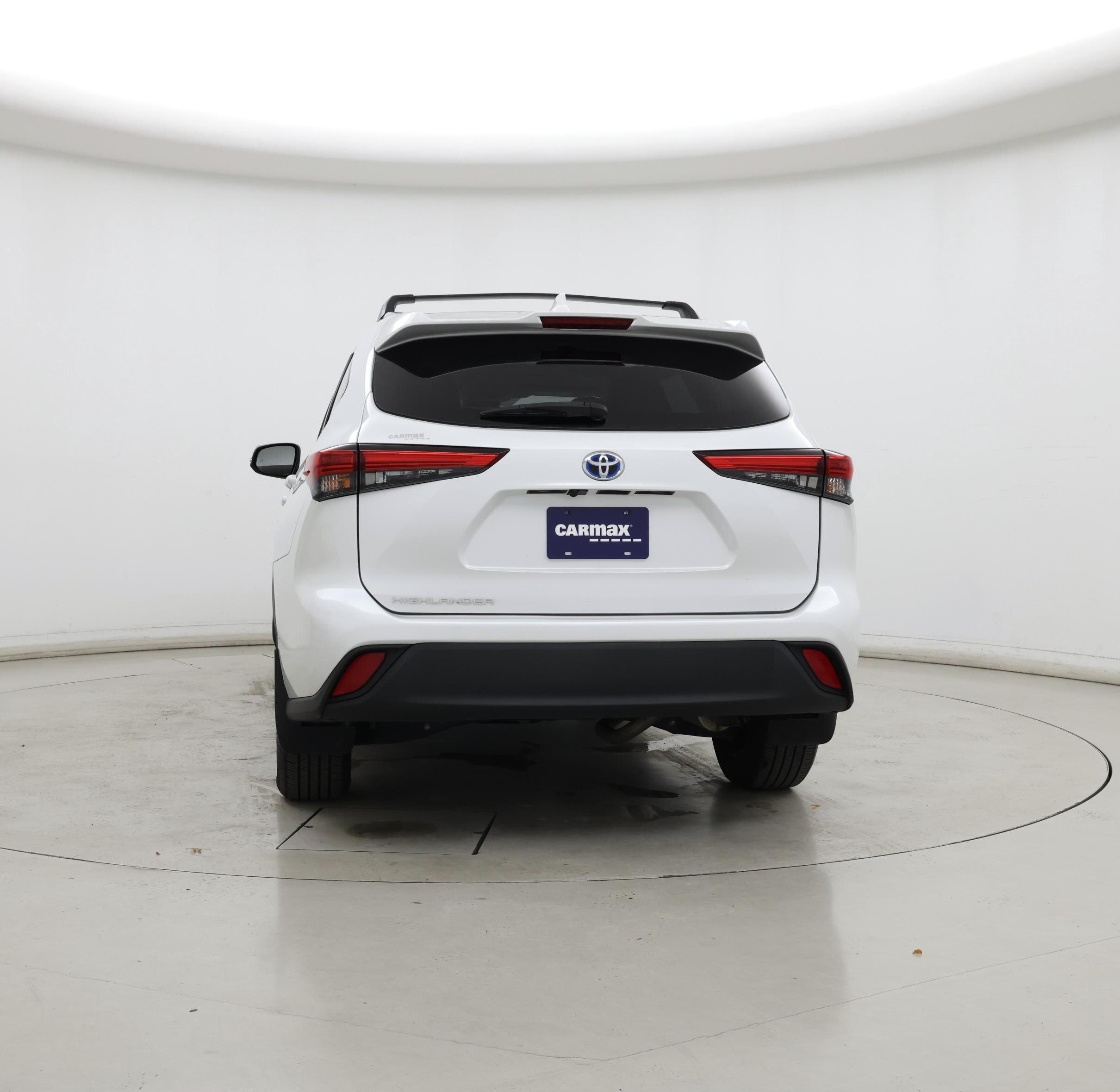 Thumbnail: 2022 Toyota Highlander - 6
