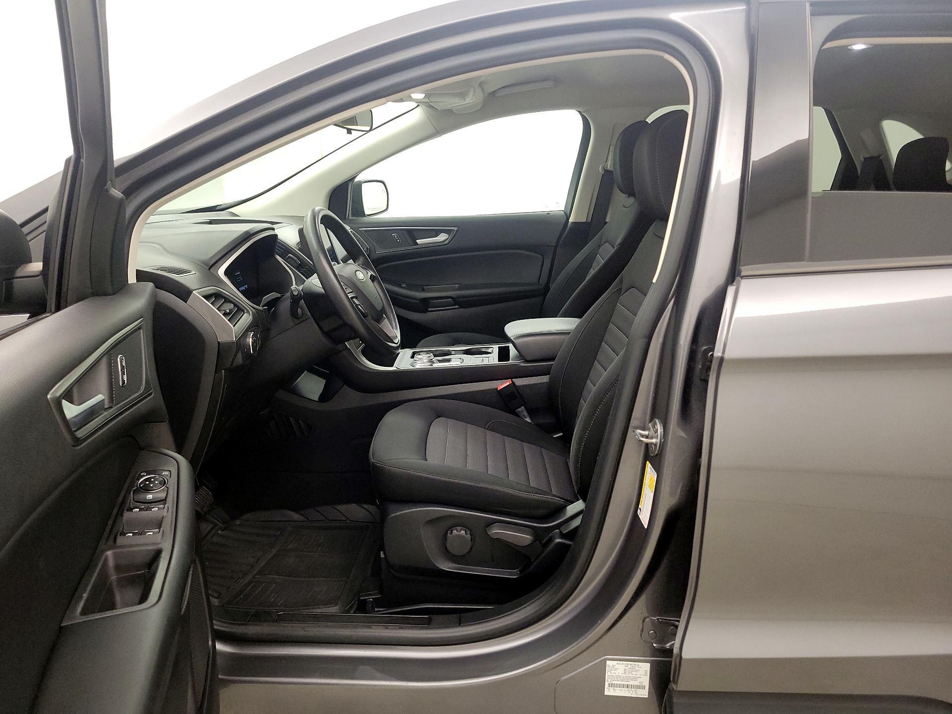 Thumbnail: 2021 Ford Edge - 11