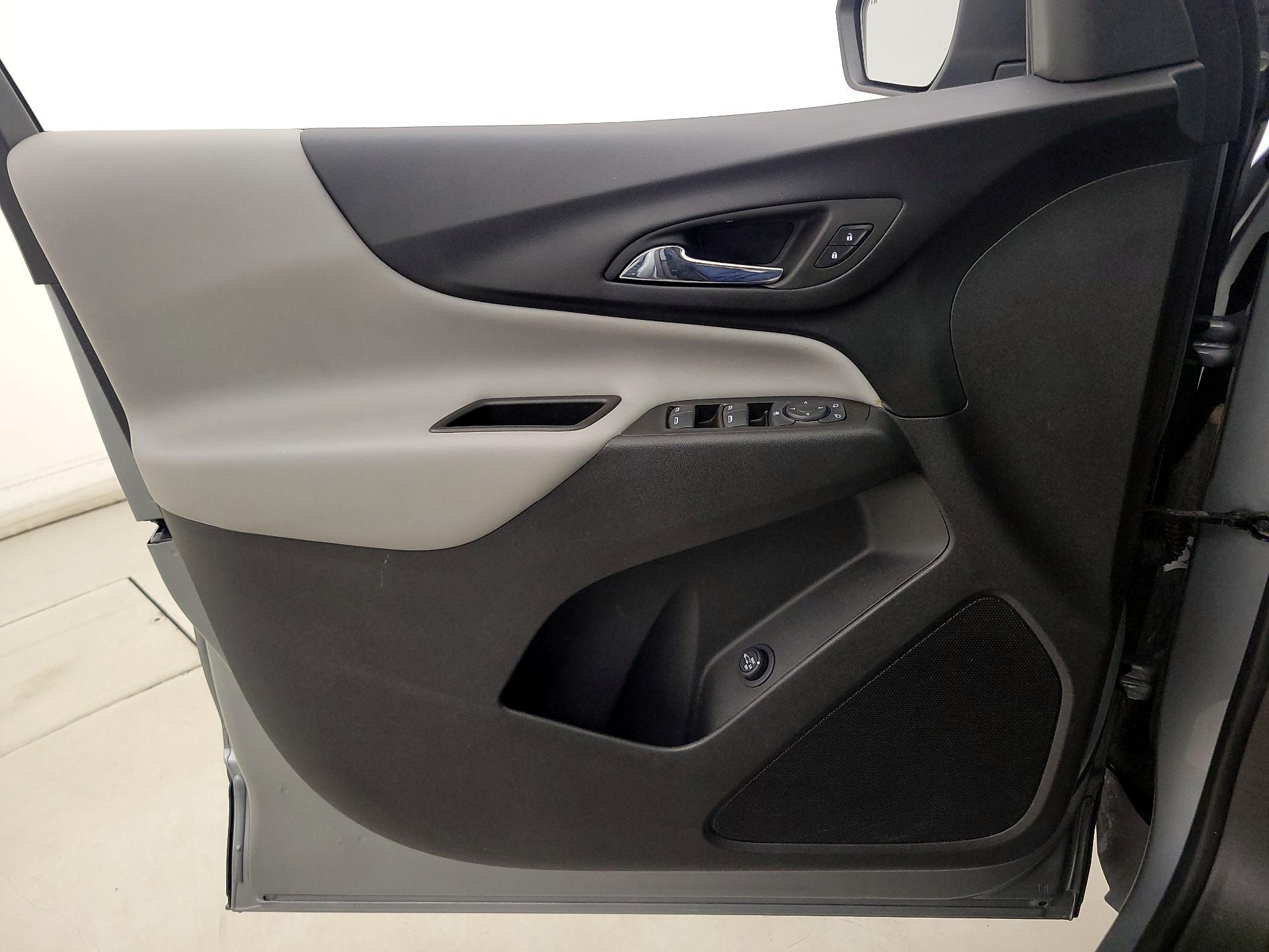 Thumbnail: 2023 Chevrolet Equinox - 12
