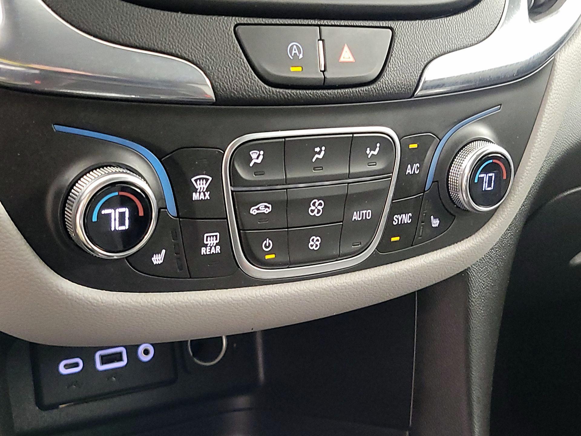Thumbnail: 2023 Chevrolet Equinox - 16