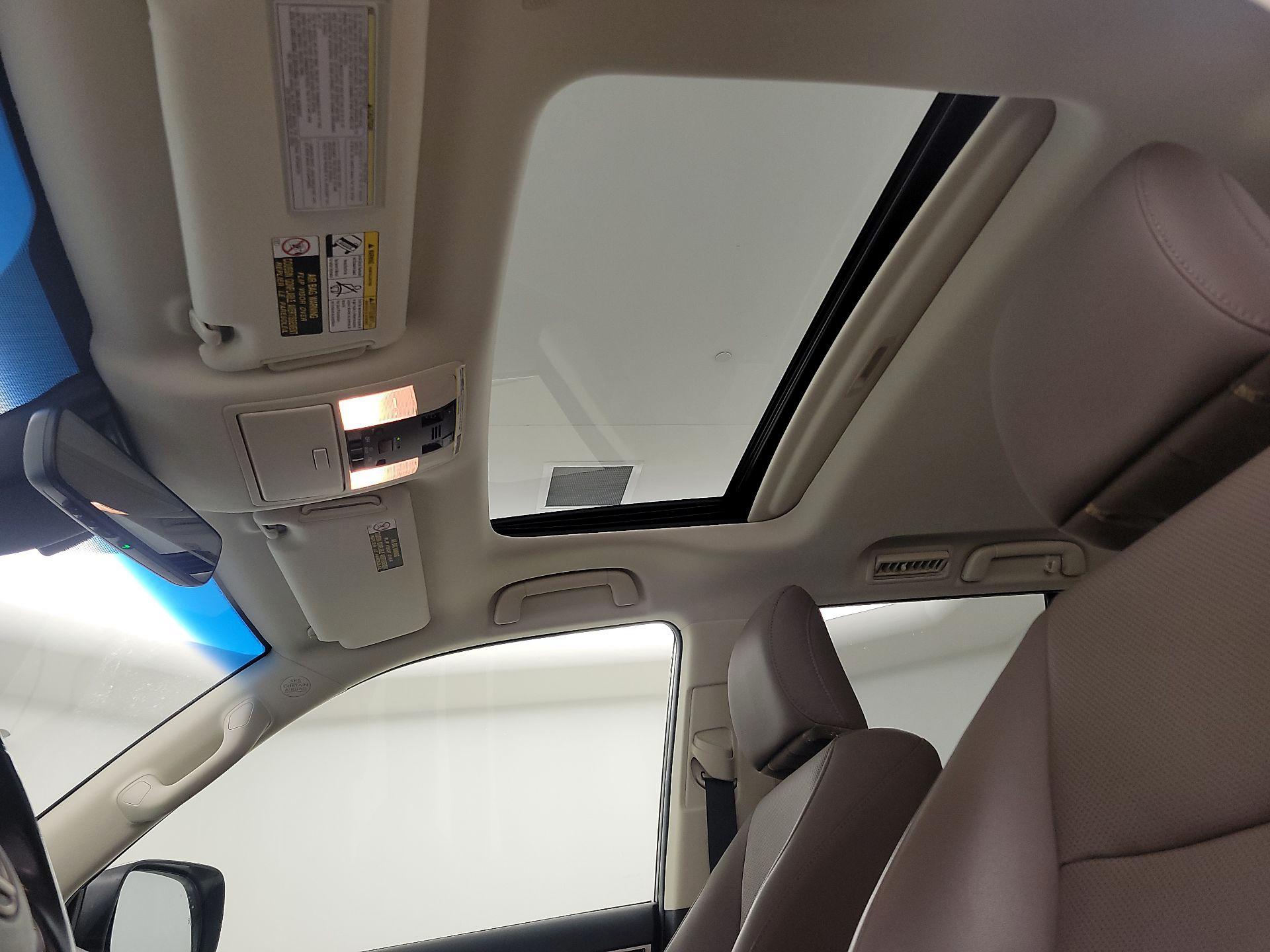 Thumbnail: 2020 Lexus GX - 20