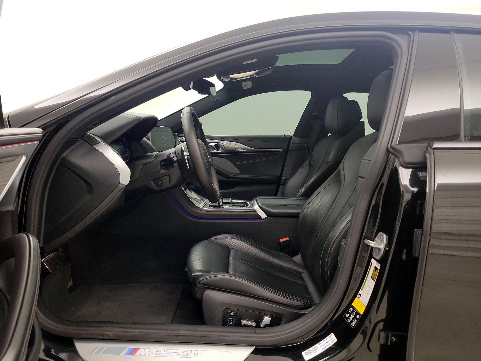 Thumbnail: 2021 BMW 8 Series - 11