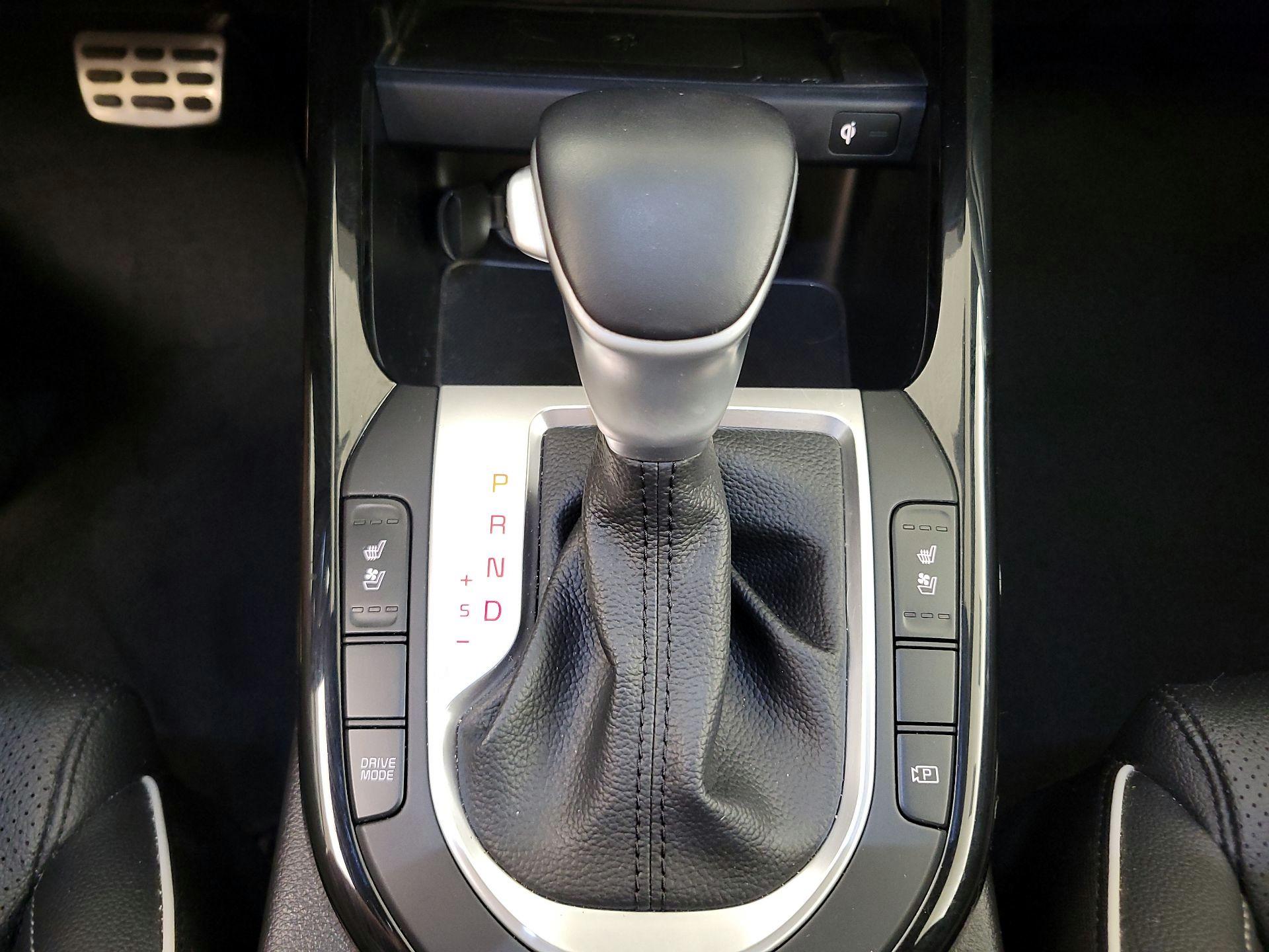 Thumbnail: 2022 Kia Forte - 18