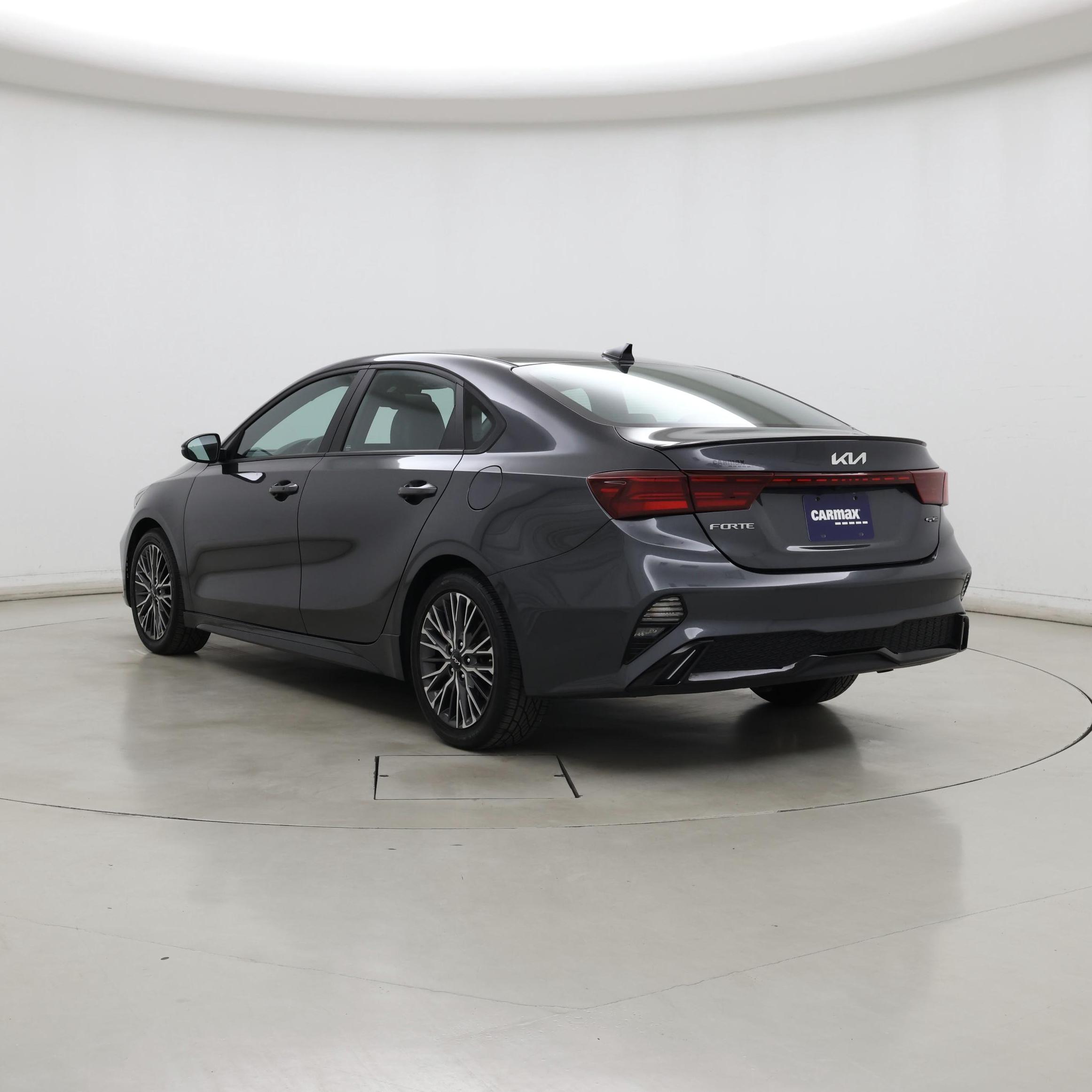 Thumbnail: 2022 Kia Forte - 2