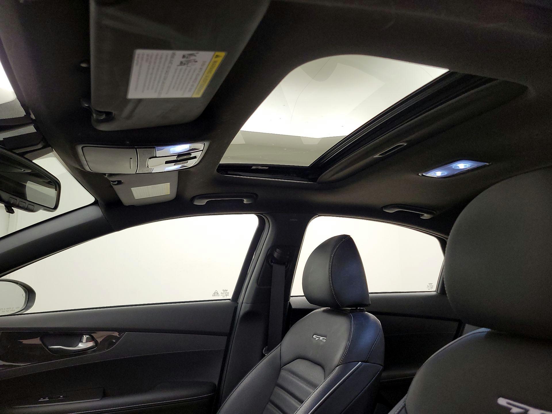 Thumbnail: 2022 Kia Forte - 20