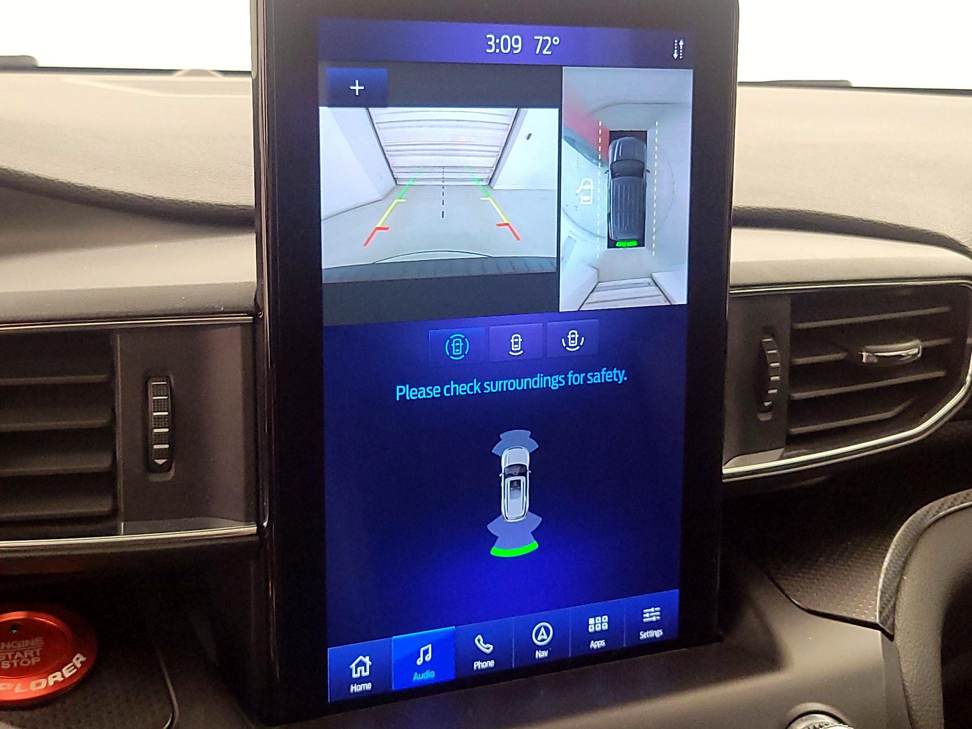 Thumbnail: 2020 Ford Explorer - 15