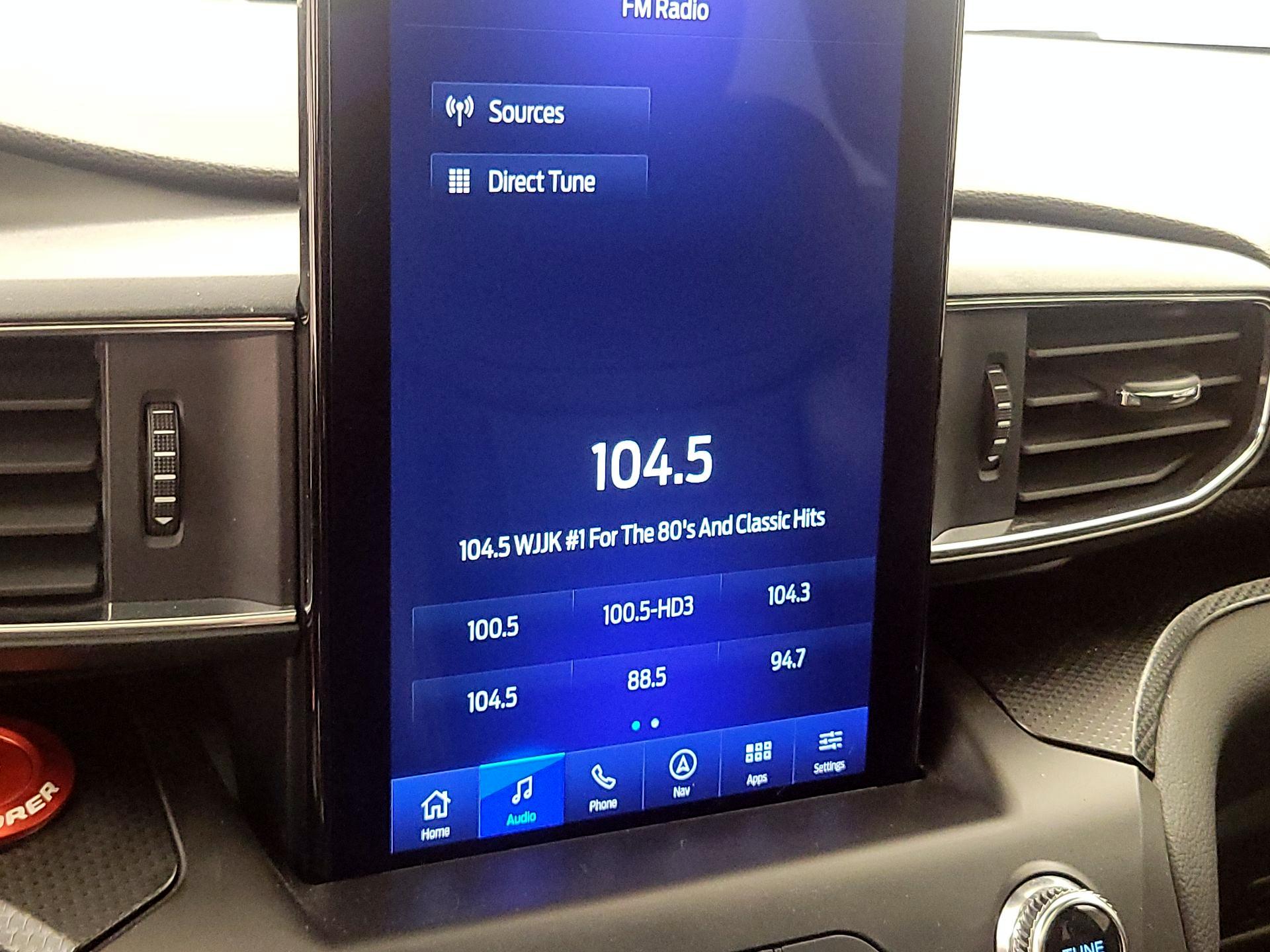 Thumbnail: 2020 Ford Explorer - 16