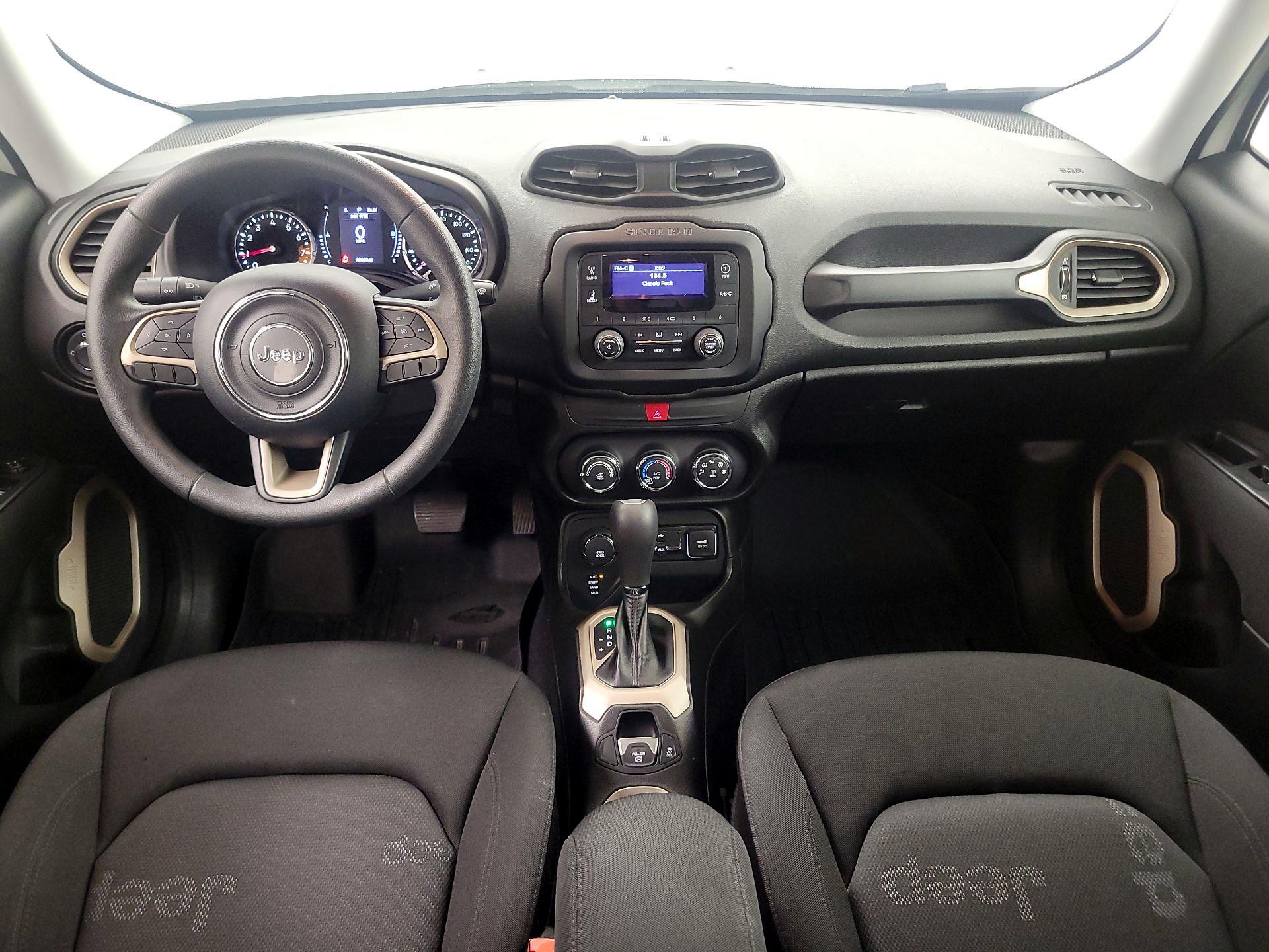 Thumbnail: 2017 Jeep Renegade - 9