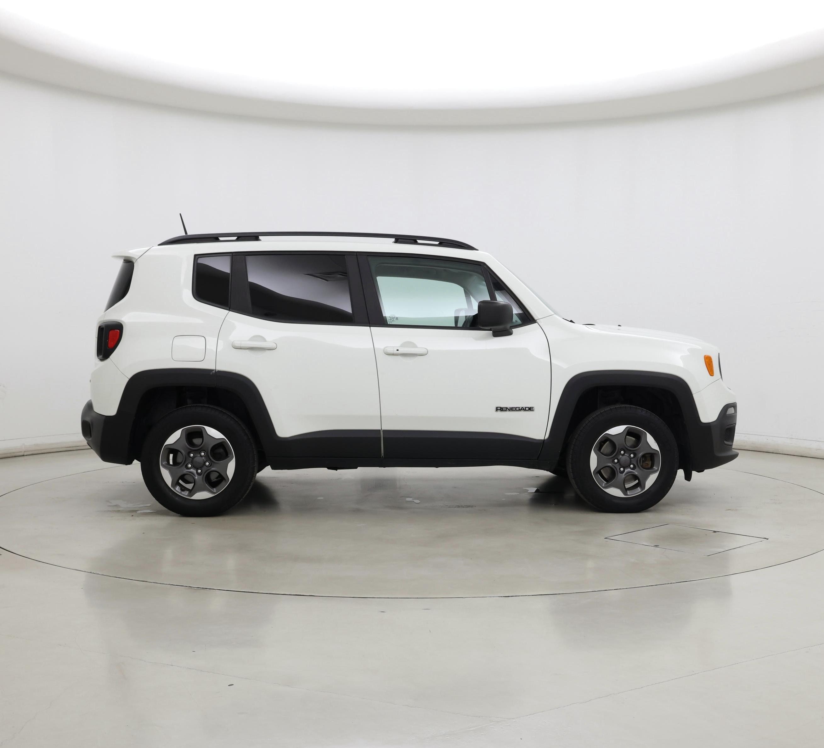Thumbnail: 2017 Jeep Renegade - 7