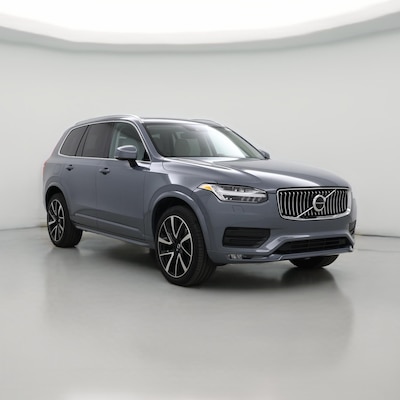 2022 Volvo XC90 T6 Momentum