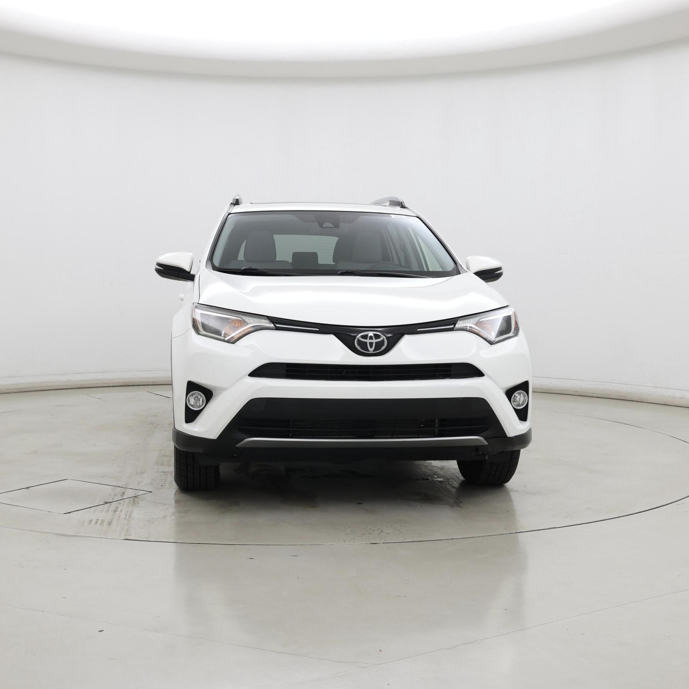 Thumbnail: 2018 Toyota RAV4 - 5