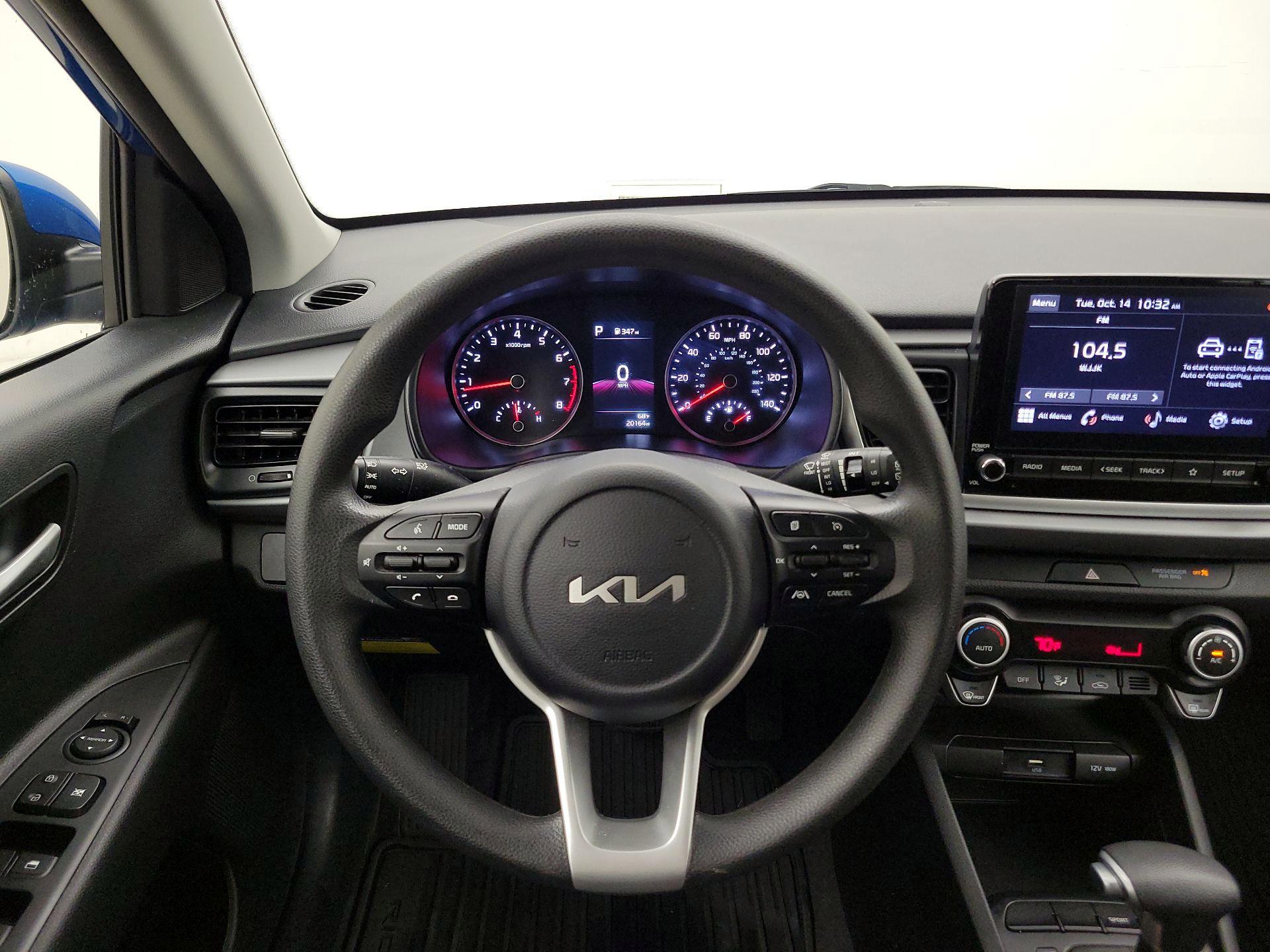 Thumbnail: 2023 Kia Rio - 10