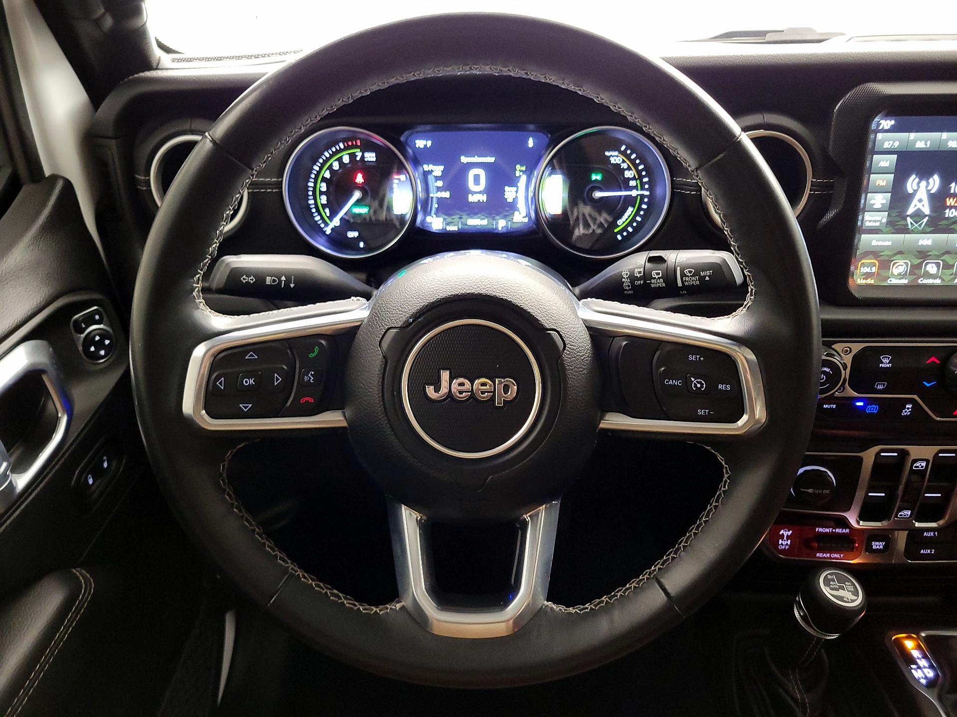 Thumbnail: 2022 Jeep Wrangler - 10