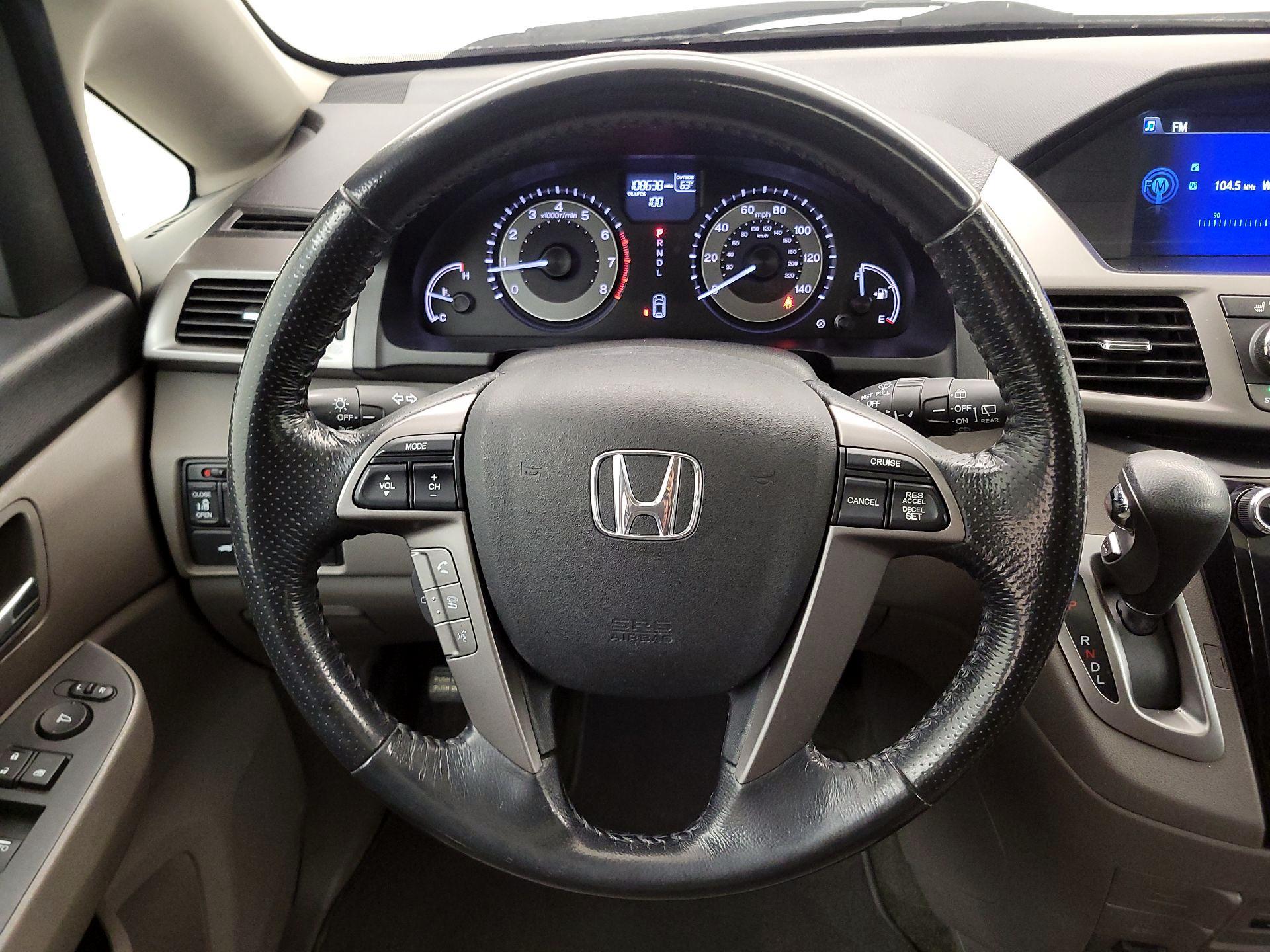 Thumbnail: 2016 Honda Odyssey - 10