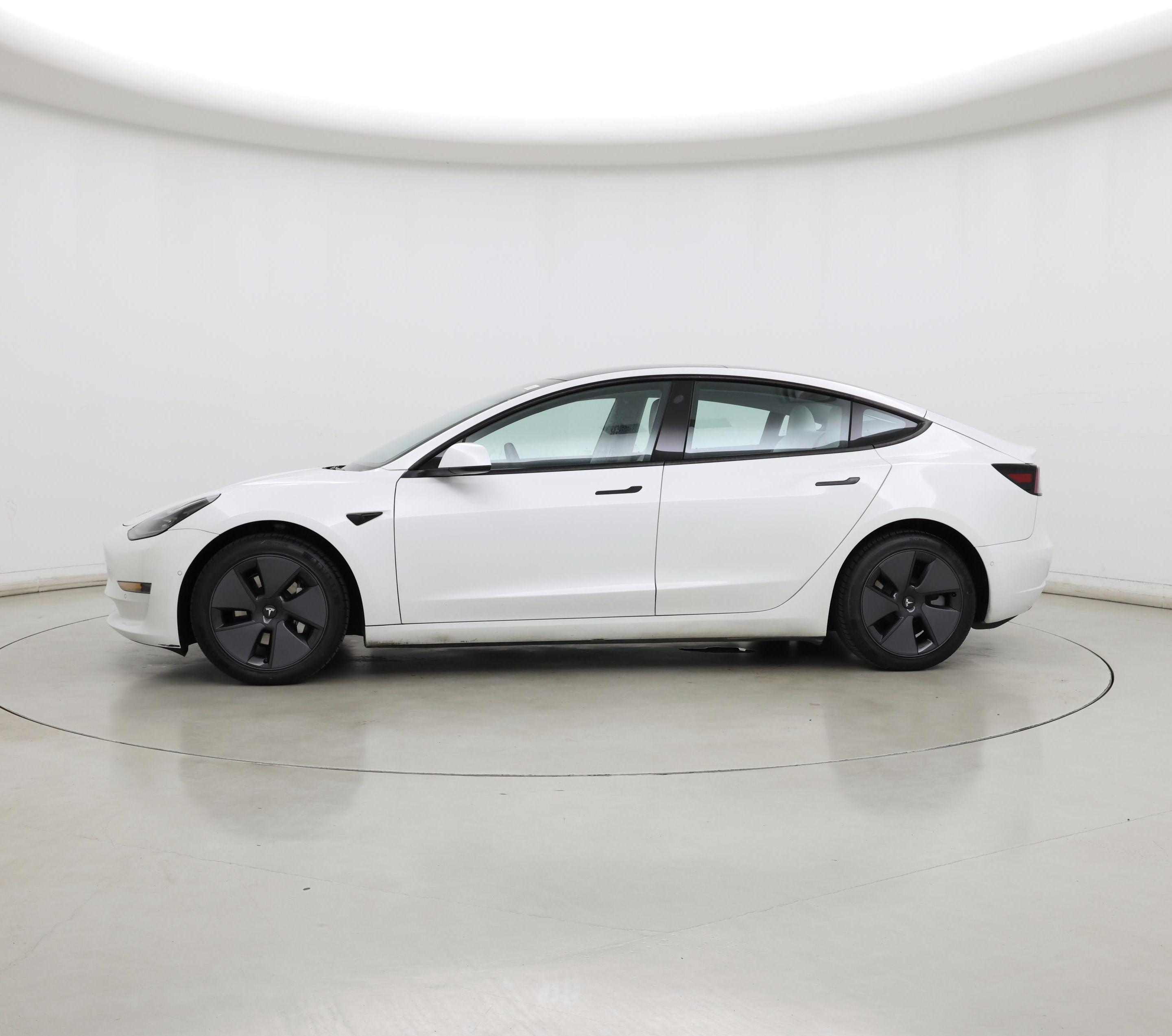Thumbnail: 2022 Tesla Model 3 - 3