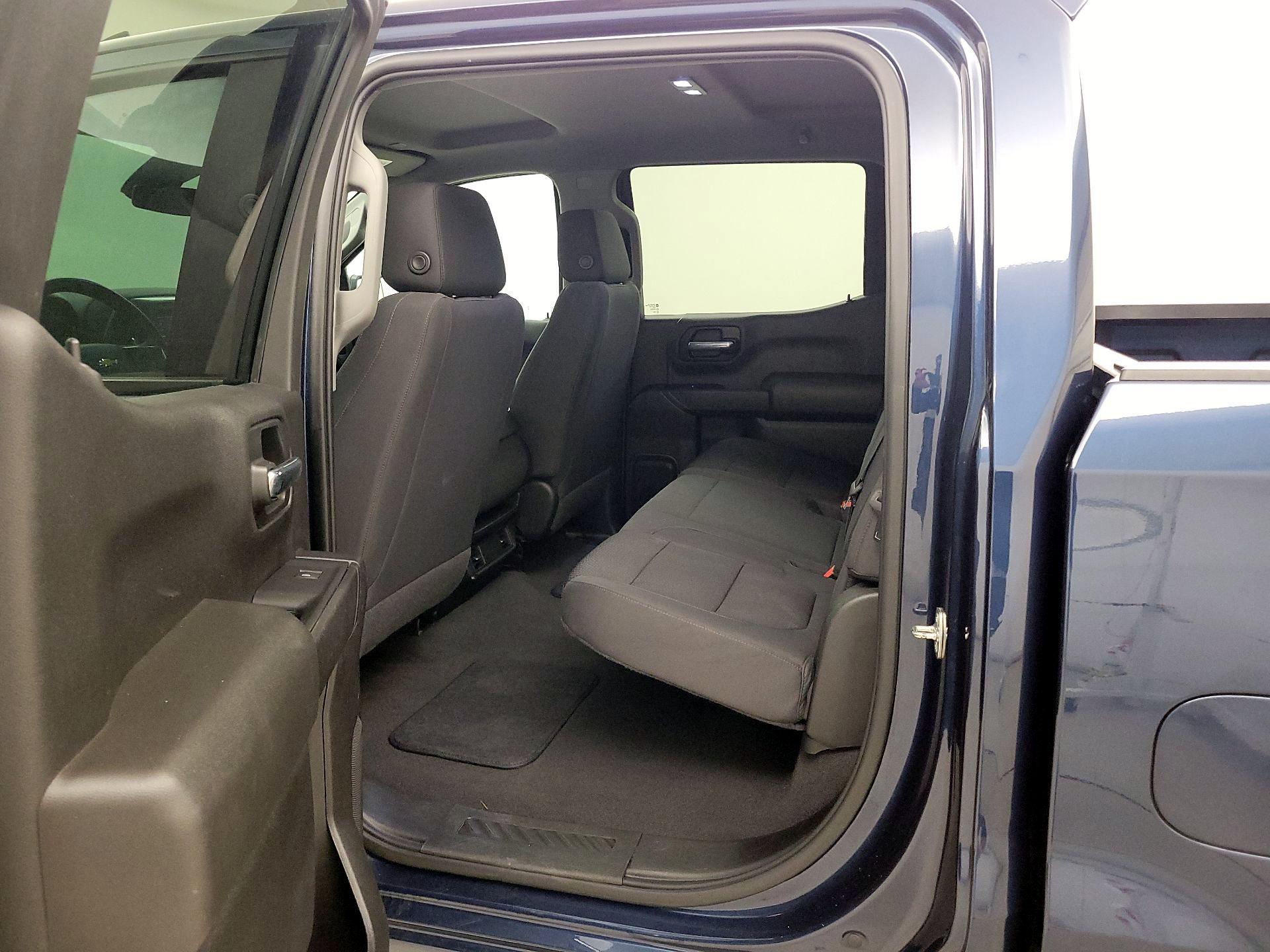 Thumbnail: 2022 Chevrolet Silverado 1500 - 19