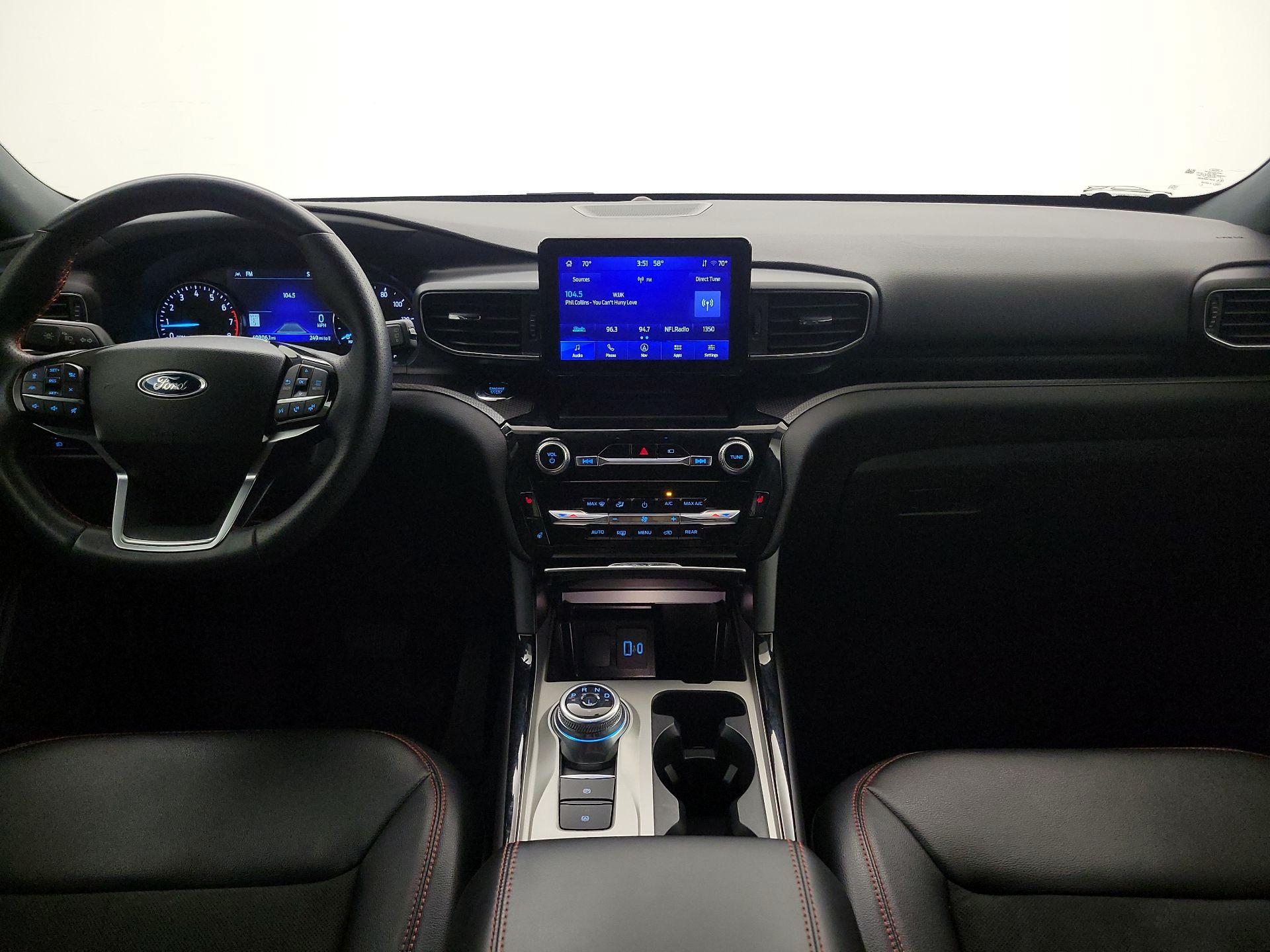 Thumbnail: 2023 Ford Explorer - 9