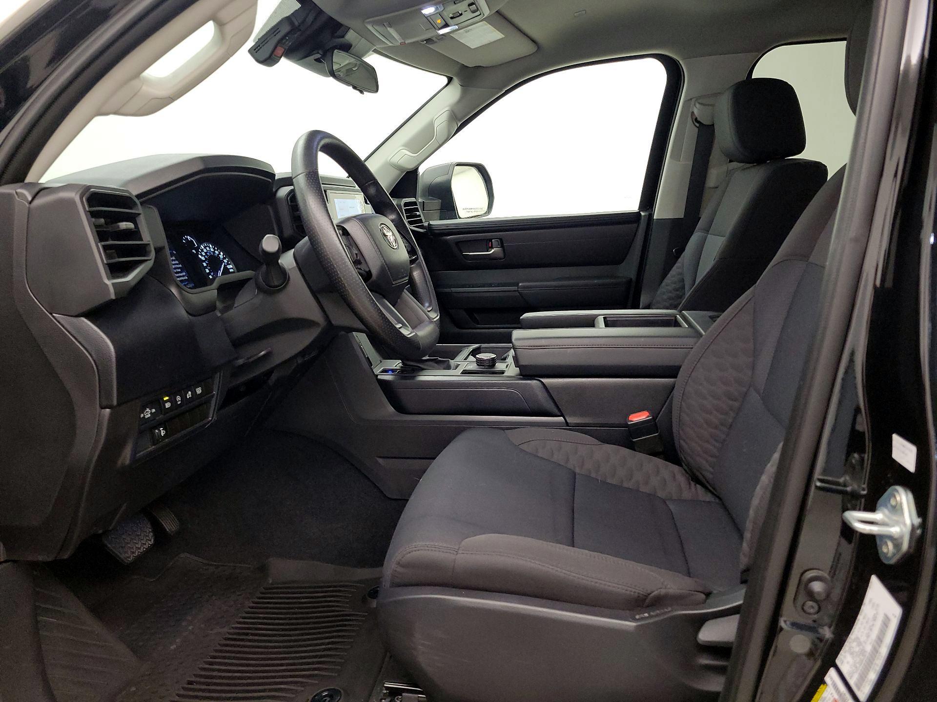 Thumbnail: 2024 Toyota Tundra - 11