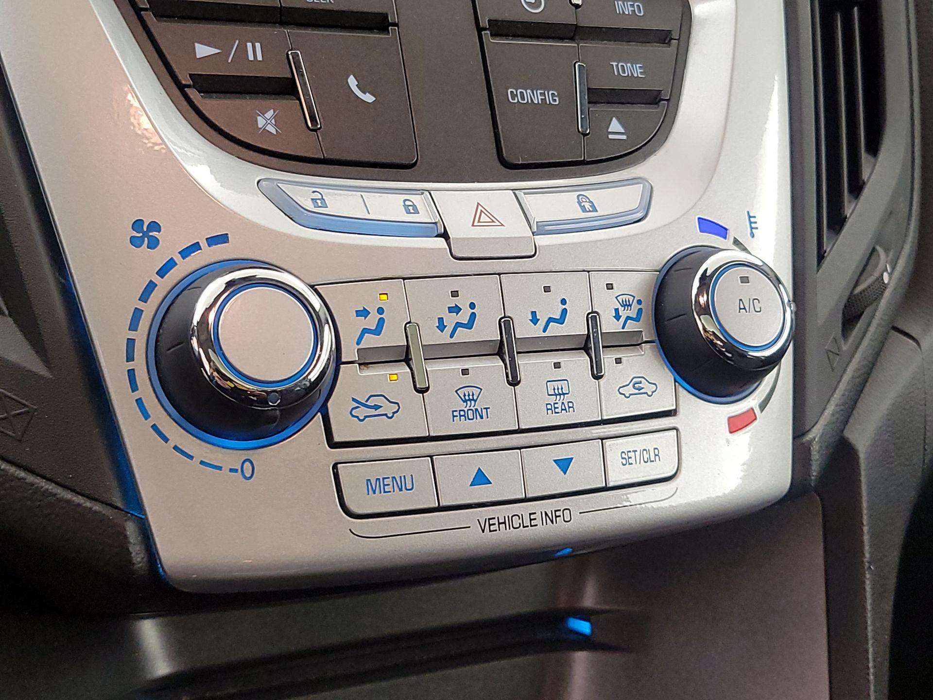 Thumbnail: 2014 Chevrolet Equinox - 15