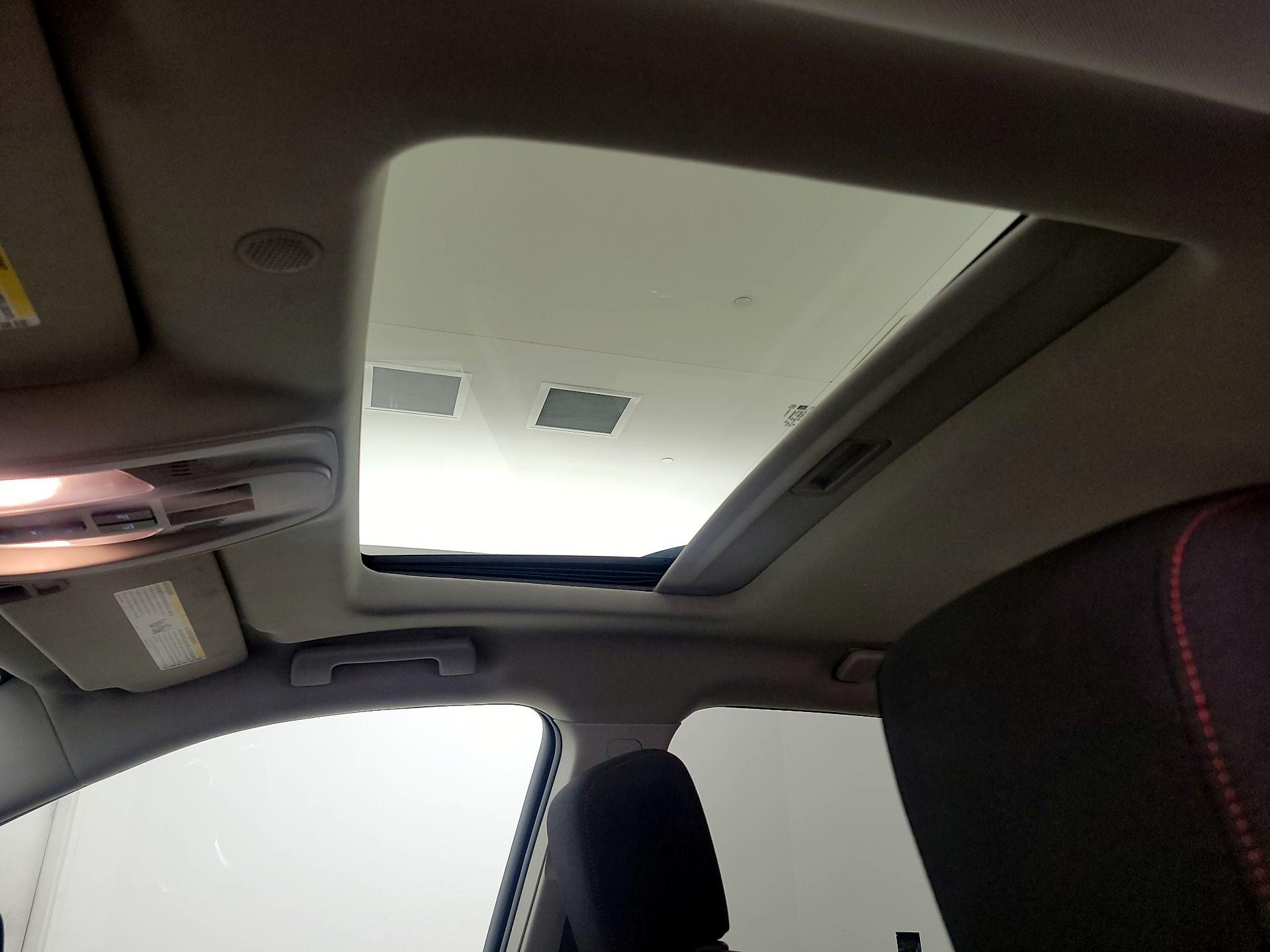 Thumbnail: 2014 Chevrolet Equinox - 17