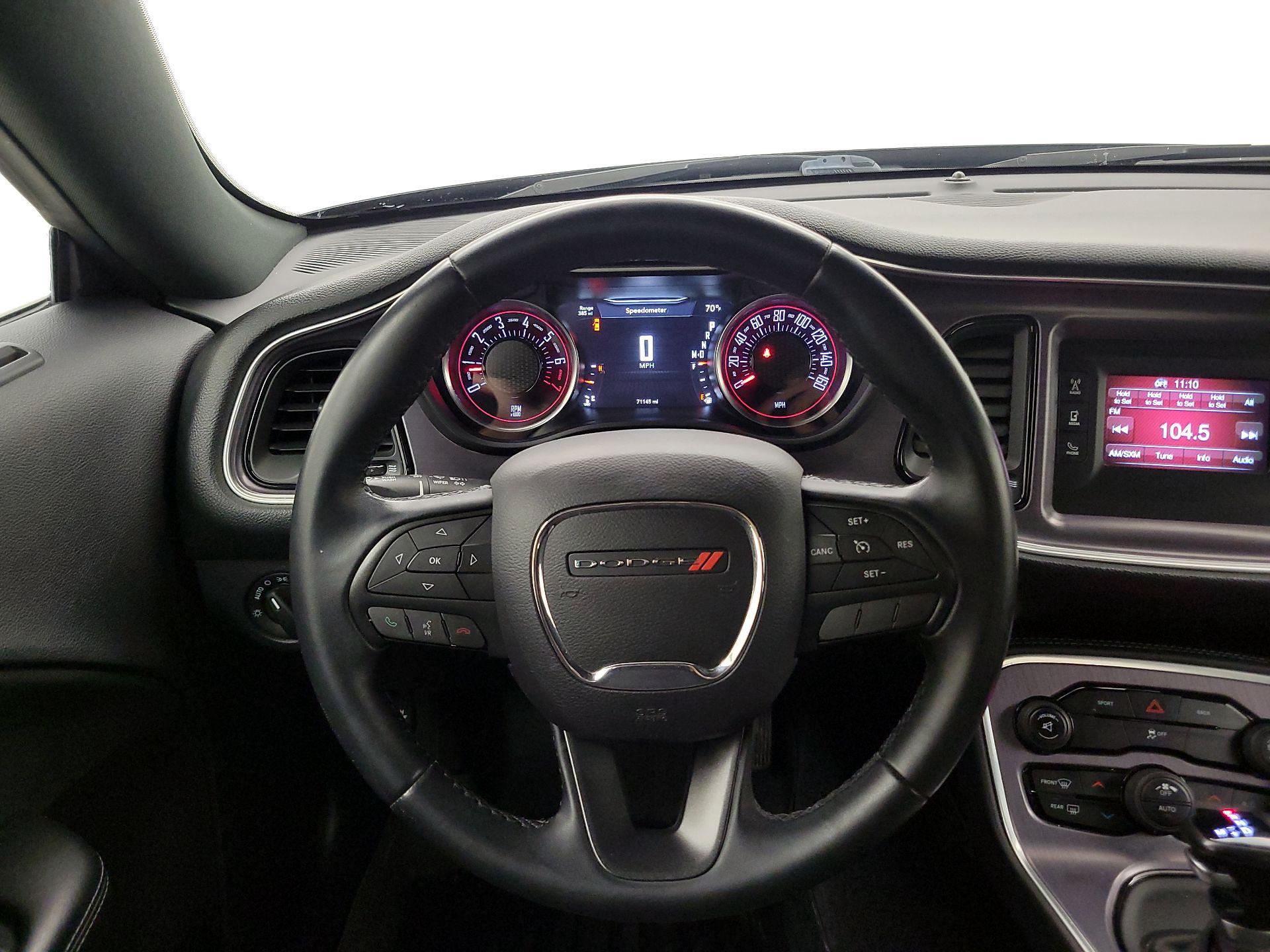 Thumbnail: 2016 Dodge Challenger - 10