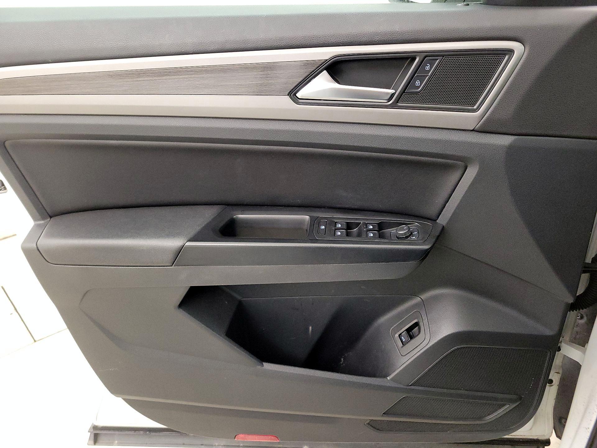 Thumbnail: 2021 Volkswagen Atlas - 12