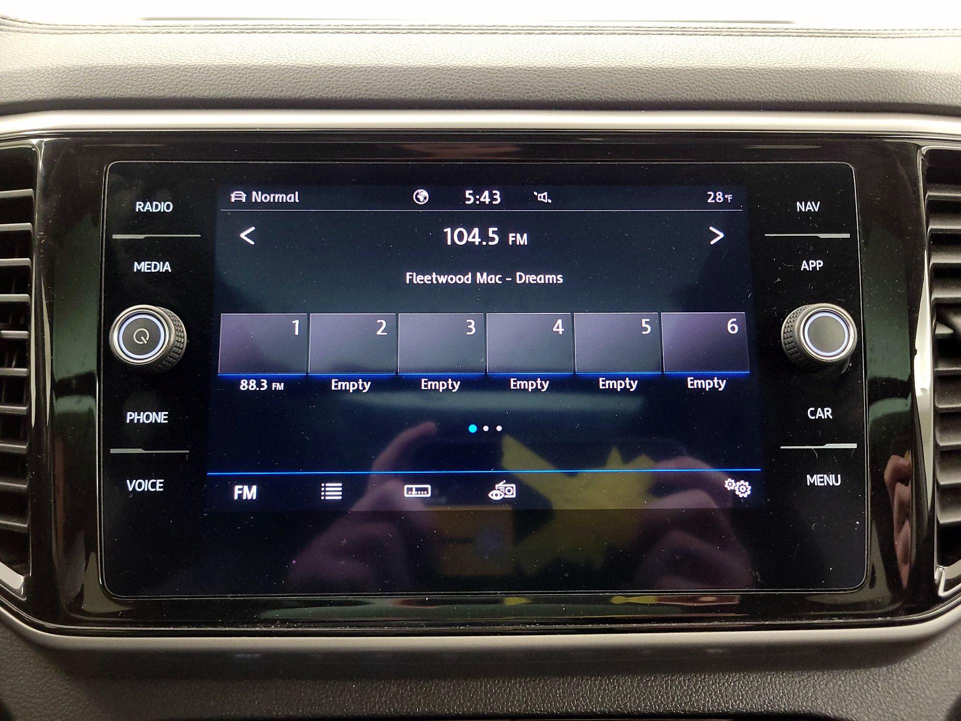 Thumbnail: 2021 Volkswagen Atlas - 15