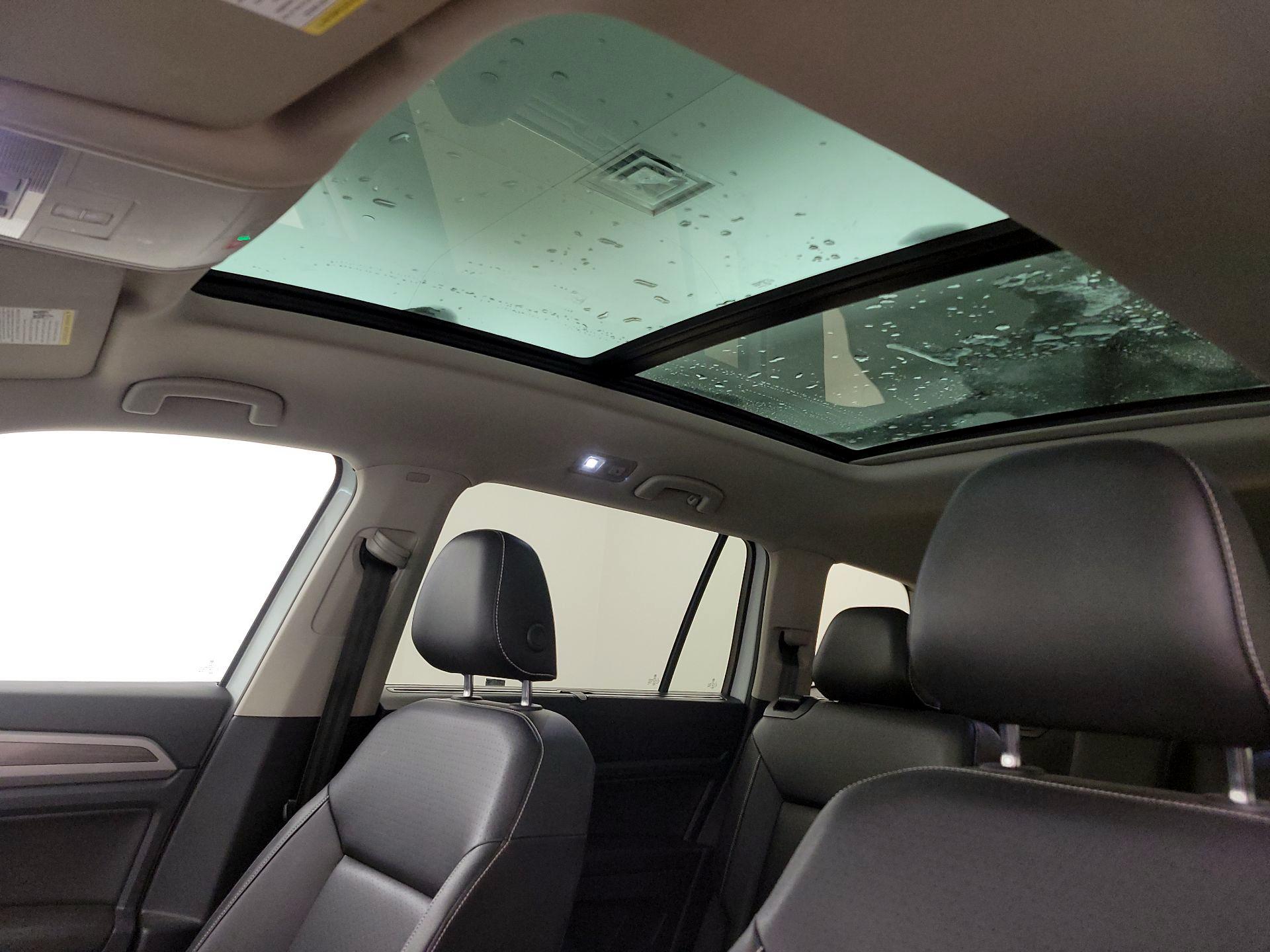 Thumbnail: 2021 Volkswagen Atlas - 19