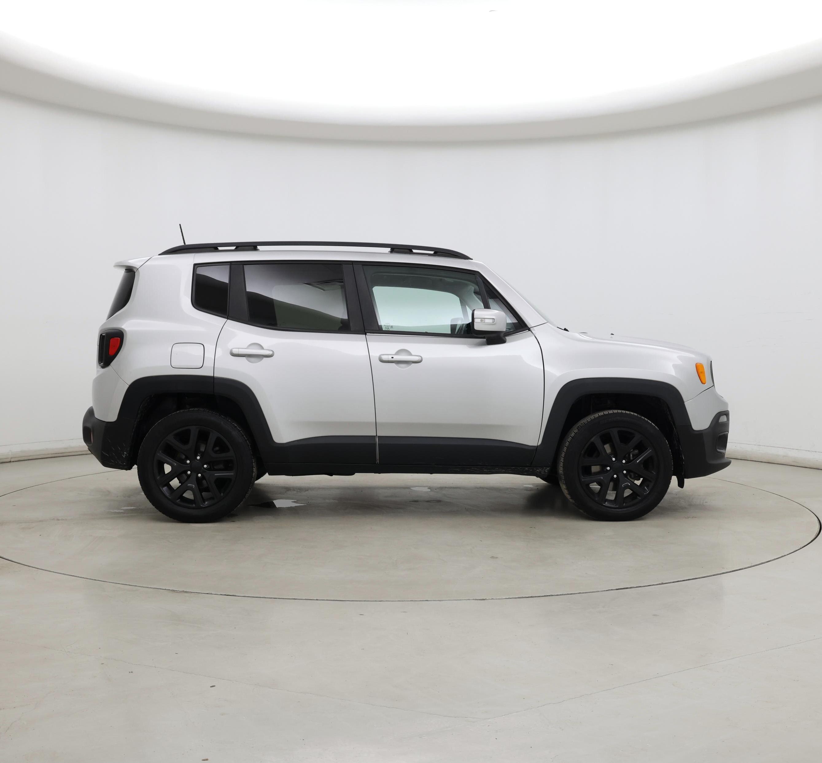 Thumbnail: 2018 Jeep Renegade - 7
