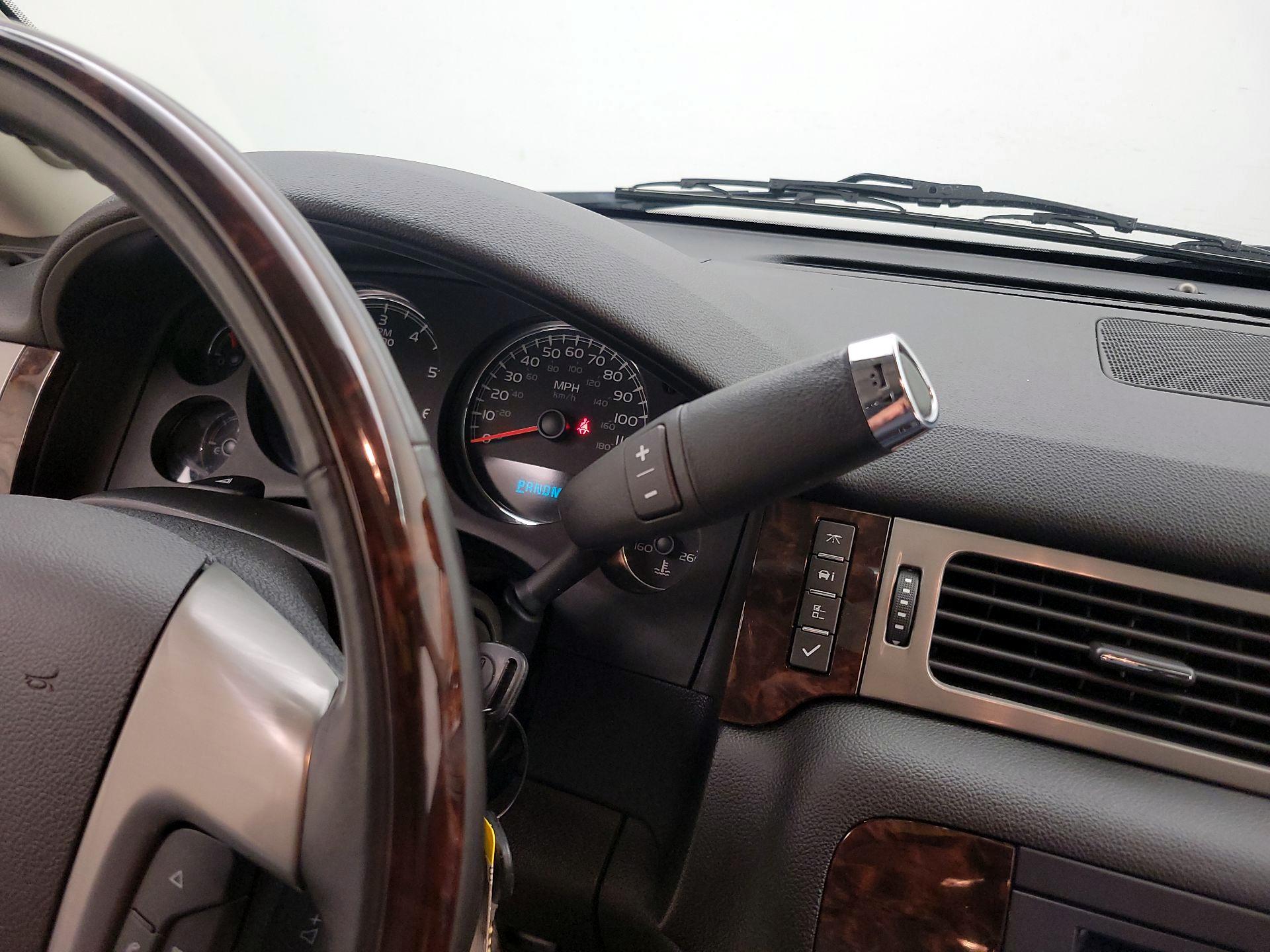 Thumbnail: 2014 GMC Yukon - 18